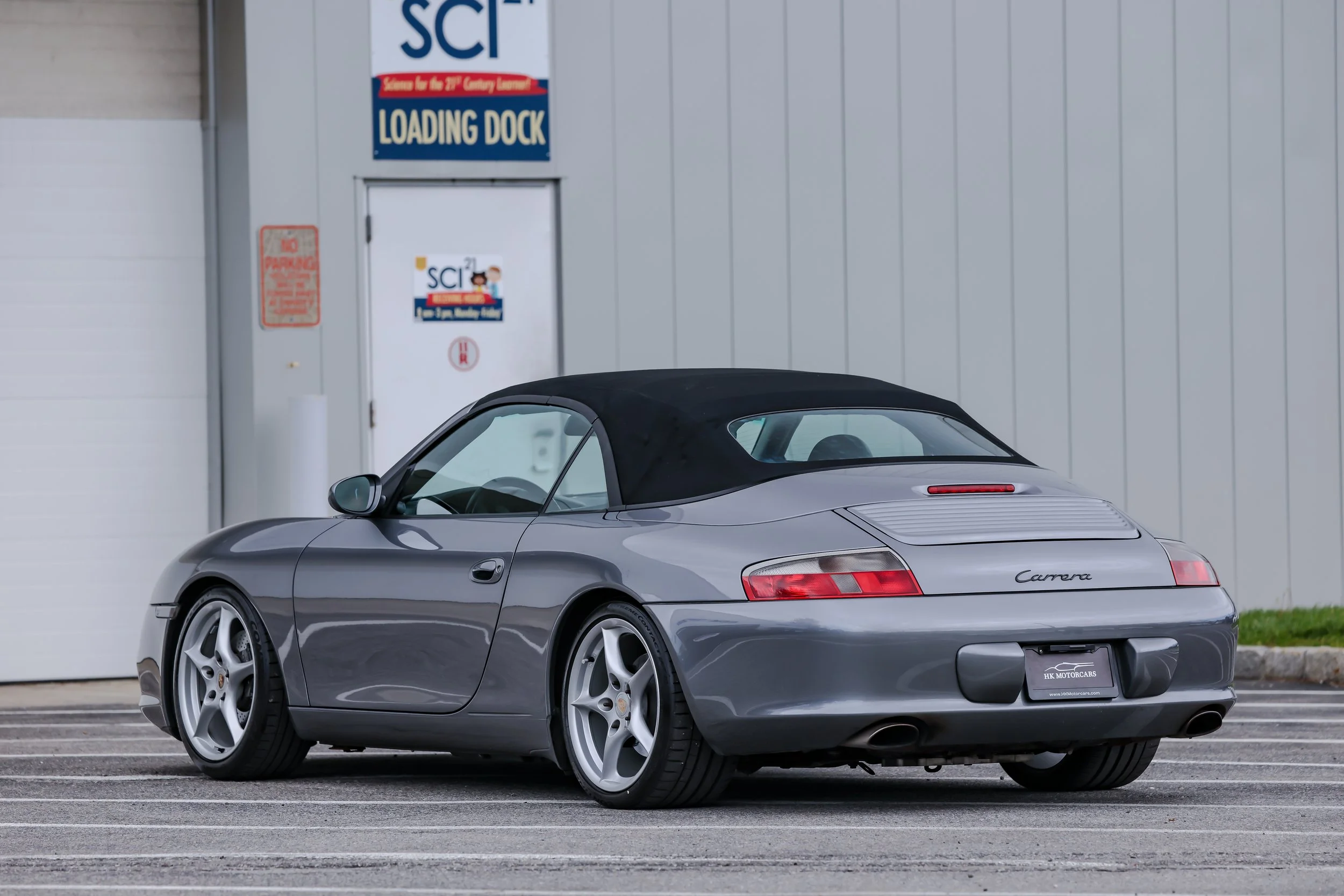 996 Cab (11).jpg