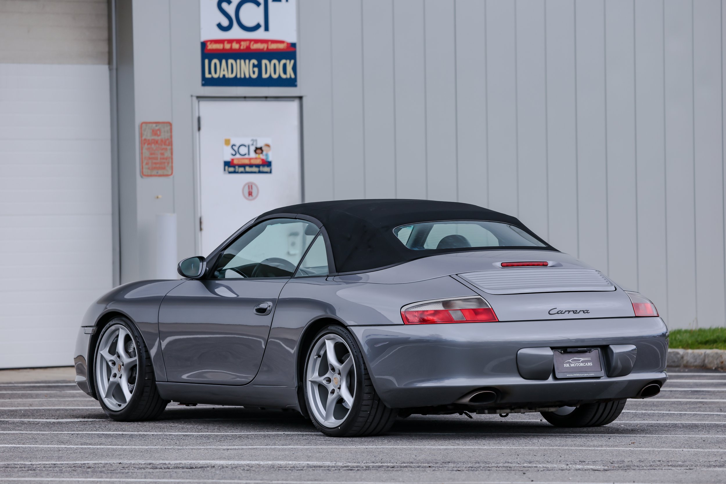 996 Cab (11).jpg