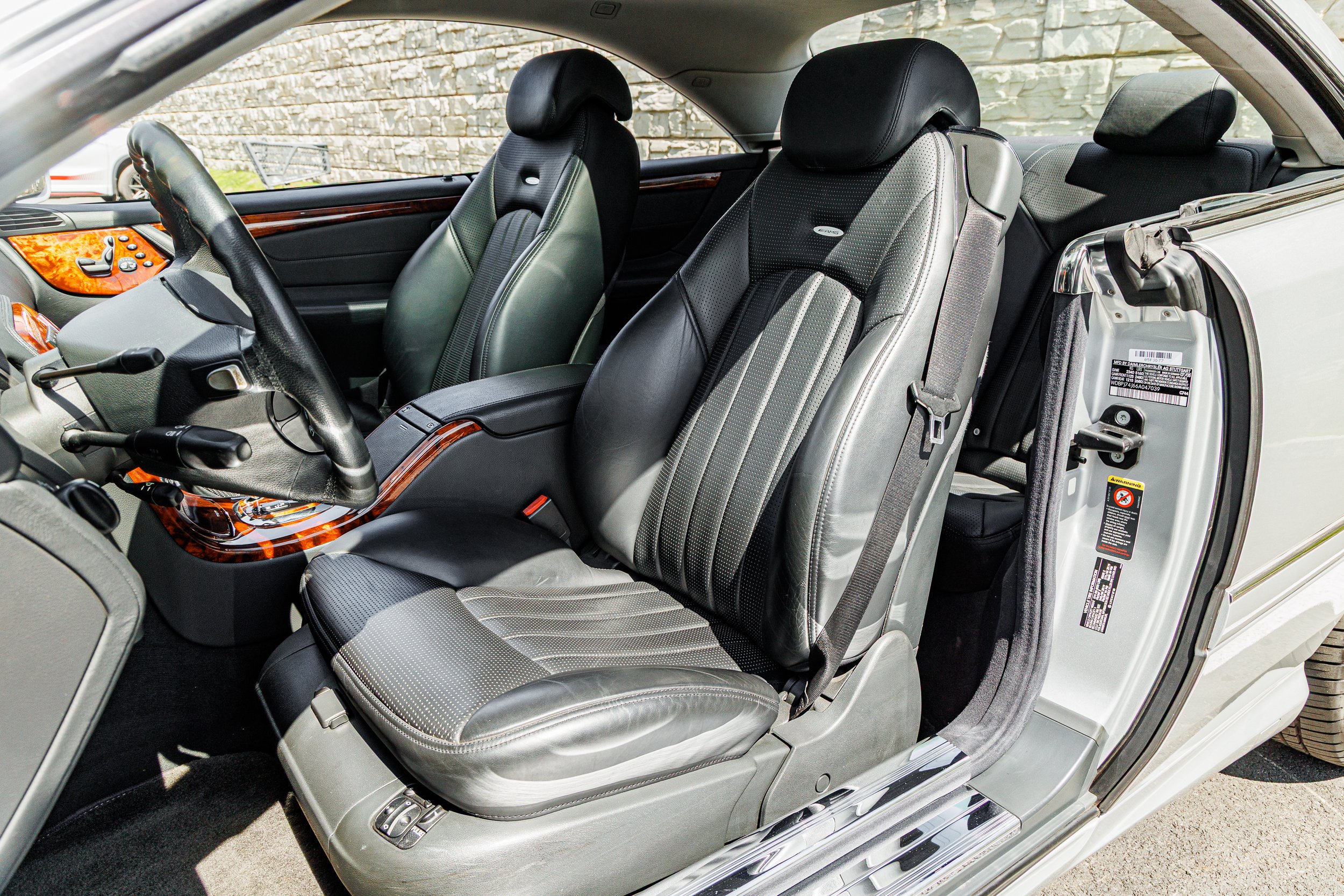 Mercedes CL55 AMG-124.jpg
