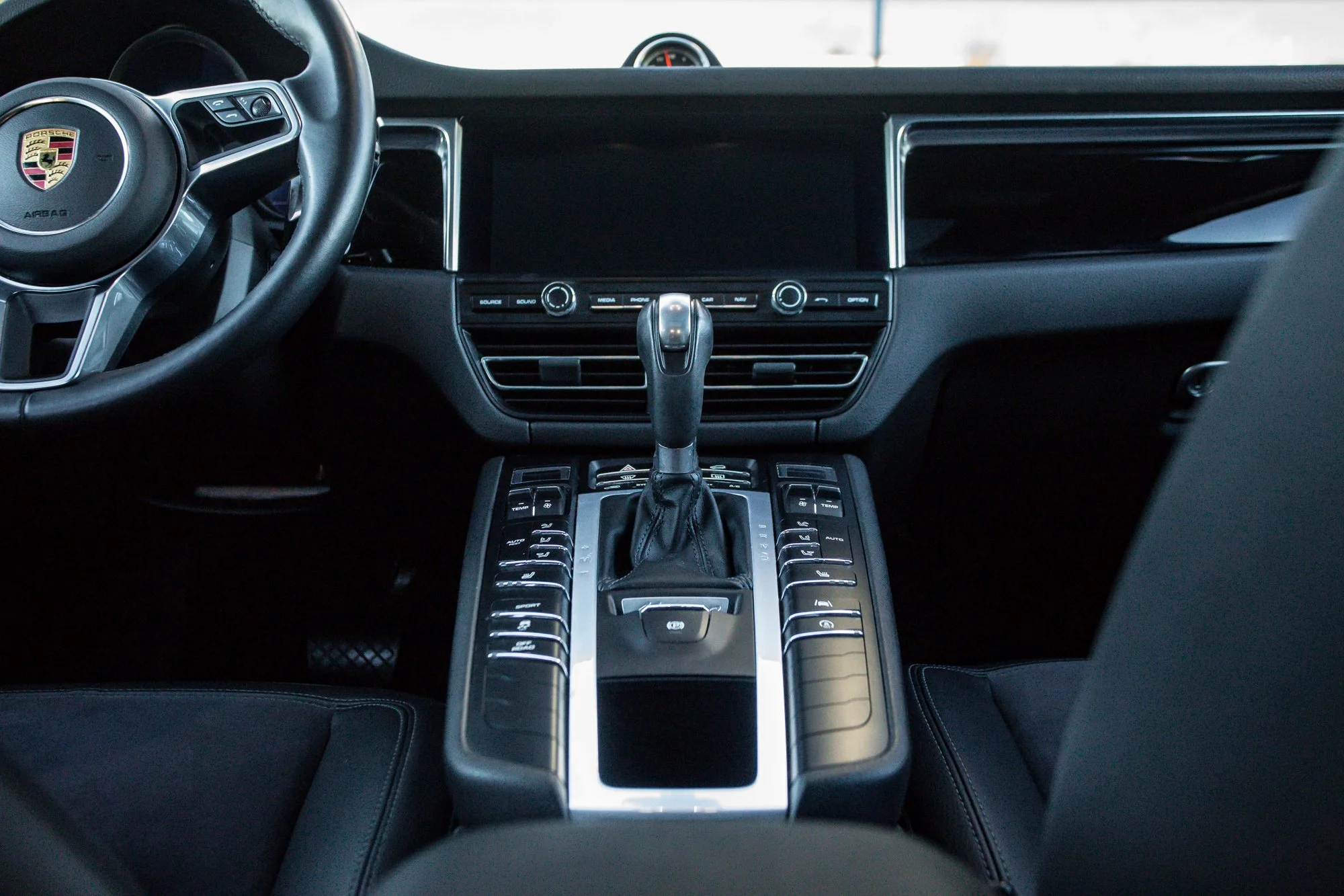 Macan (106).jpg (Copy) (Copy)