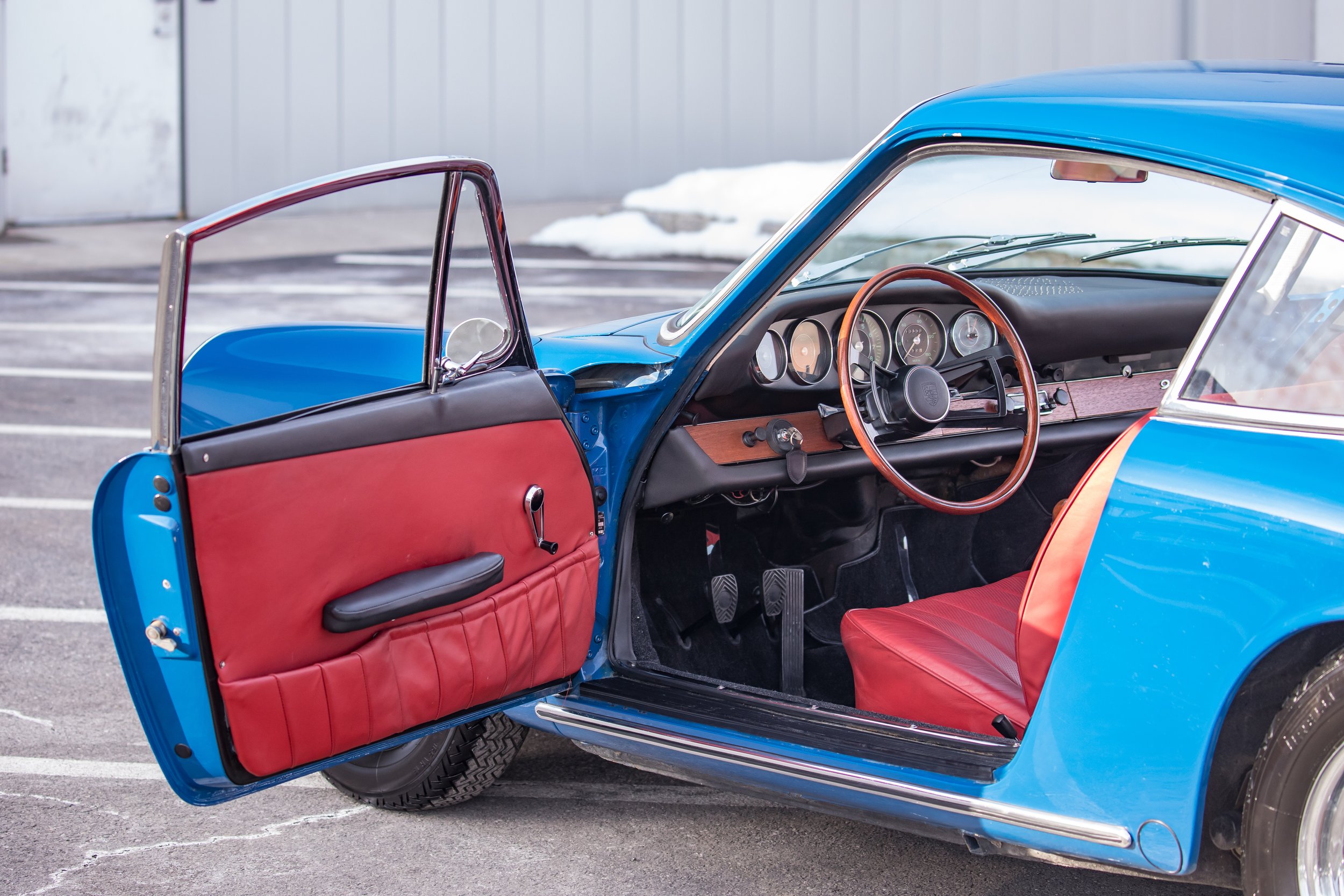 Porsche 911 (77).jpg