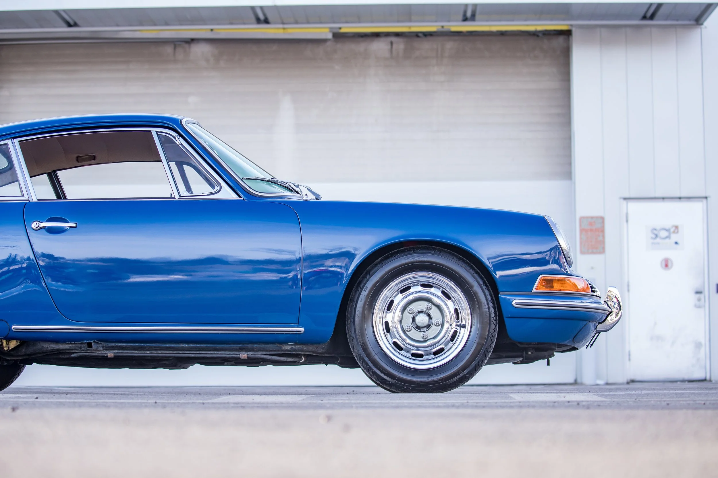 Porsche 911 (74a) (8).jpg