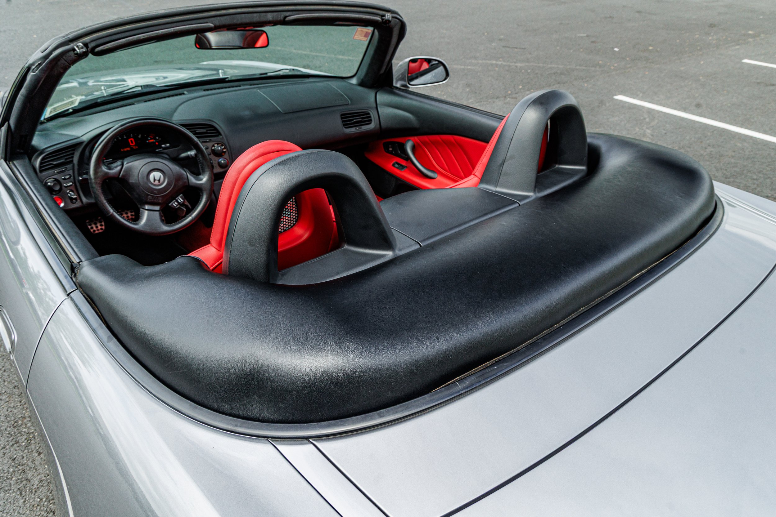 S2000-086.jpg