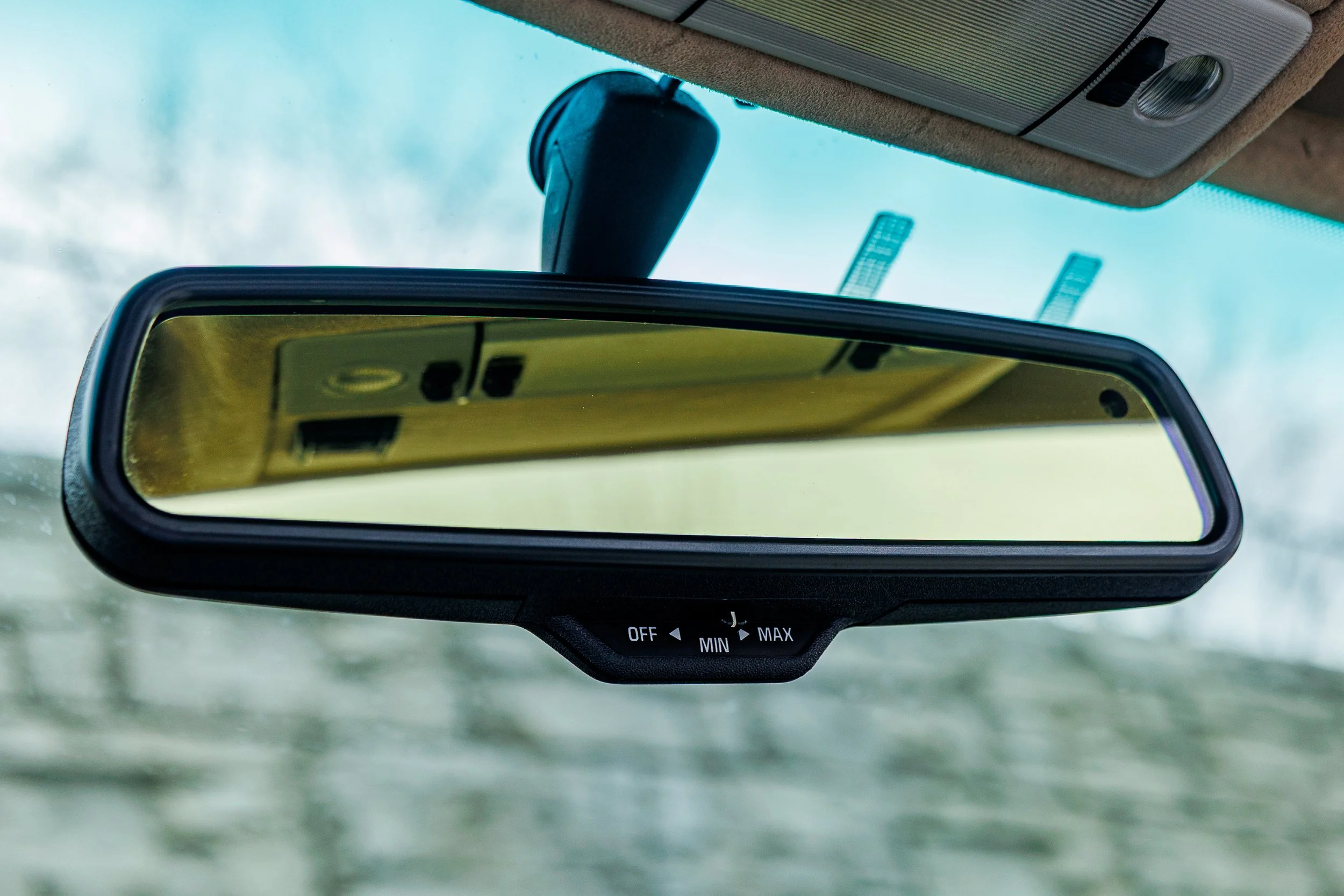 SST-25-15 - BMW 850i-206.jpg