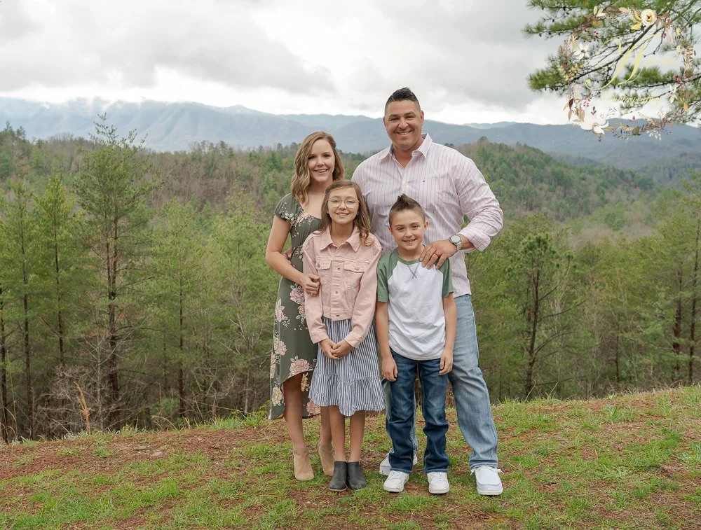 Gonzales family session (2).JPG