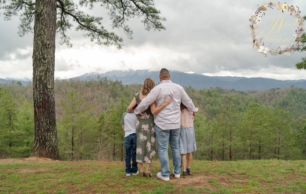 Gonzales family session (207).JPG