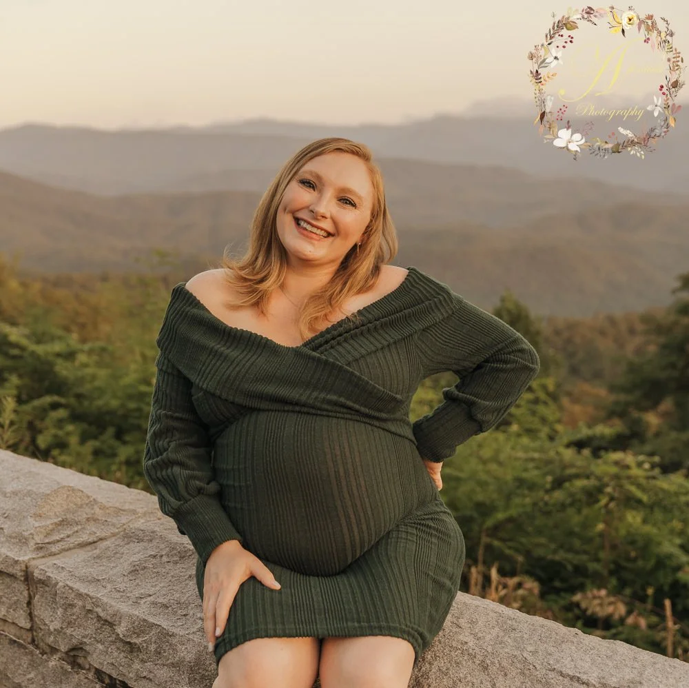 Sanders maternity session (146).JPG