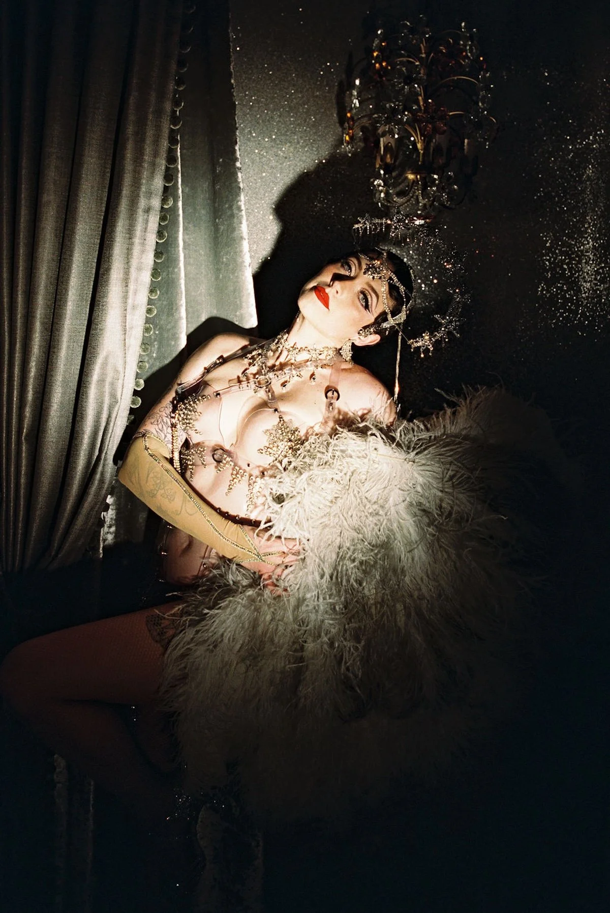 Burlesque Showgirl Sure Thing Chapel Petite Cherry Photo Film Photography Las Vegas7.jpg
