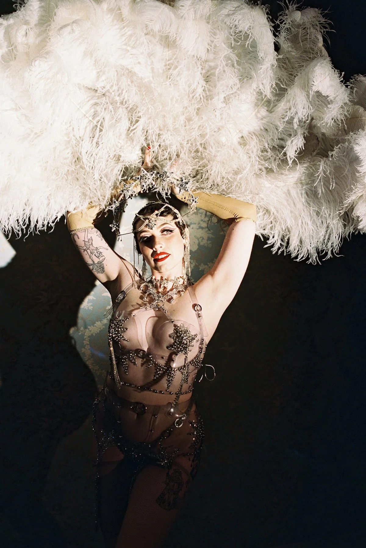 Burlesque Showgirl Sure Thing Chapel Petite Cherry Photo Film Photography Las Vegas64.jpg