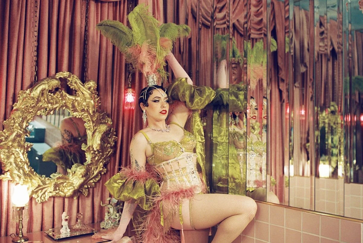 Burlesque Showgirl Sure Thing Chapel Petite Cherry Photo Film Photography Las Vegas78.jpg