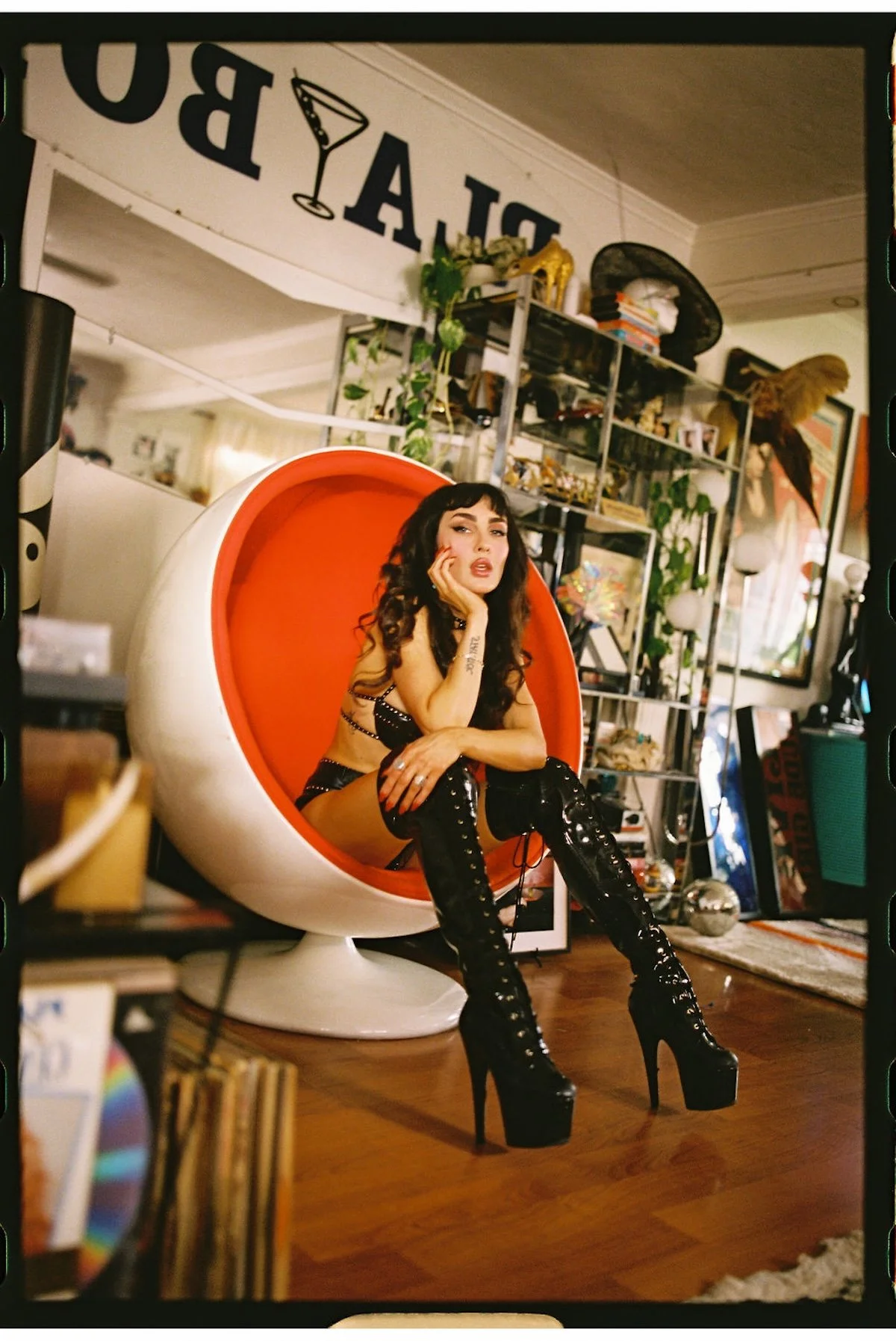 ☆ SCARLETT KAPELLA ☆ 