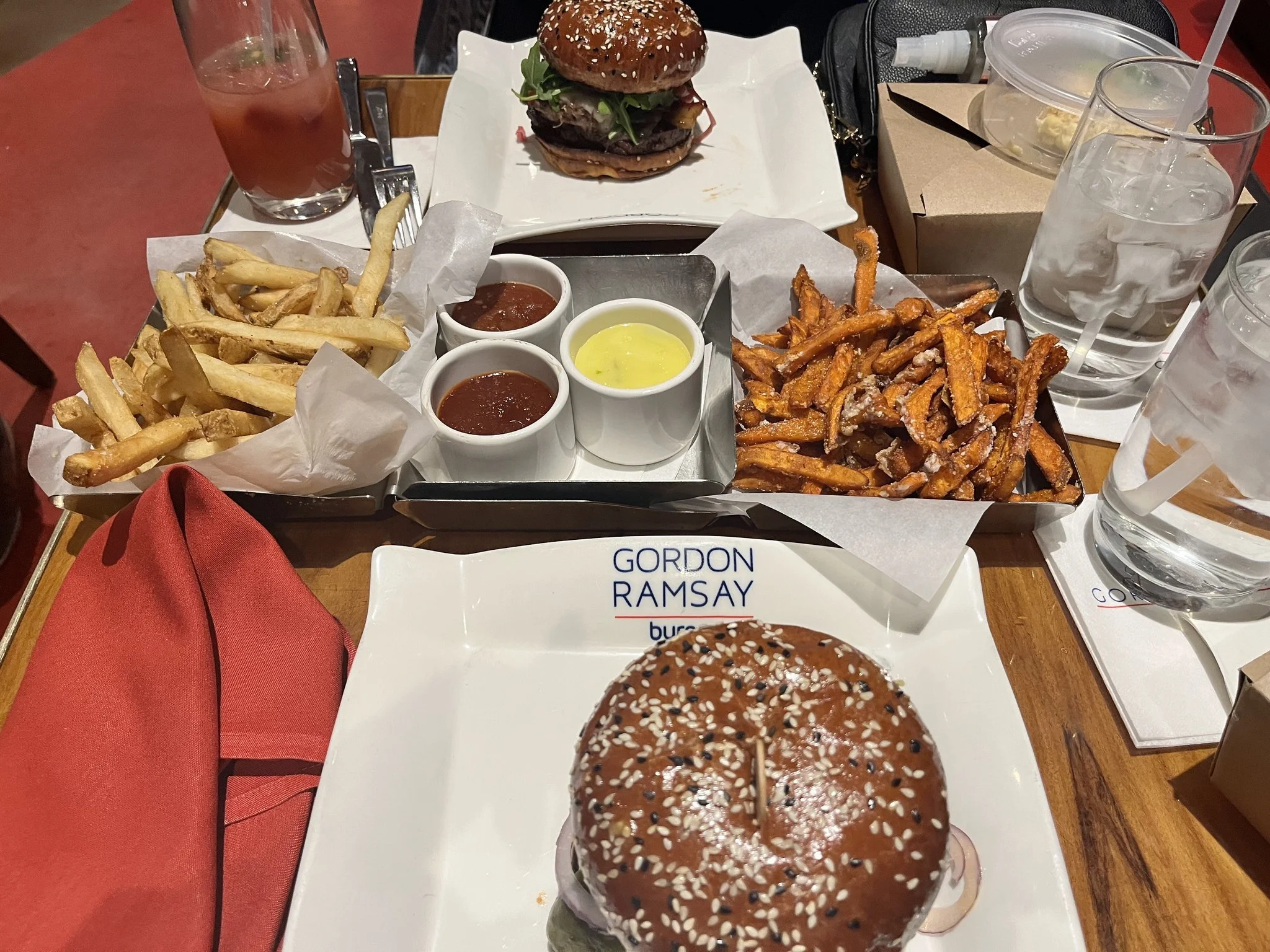 Gordon Ramsay Las Vegas Burger spot.jpg