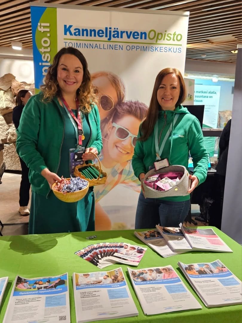 OPOT OPOP&Auml;IVILL&Auml; OPONIEMESS&Auml; 💚

Terveiset t&auml;&auml;lt&auml; Otaniemen Dipolista Aalto yliopistolta, johon opot ymp&auml;ri Suomea ovat kokoontuneet verkostoitumaan ja oppimaan uutta. 🙌

Me olemme t&auml;&auml;ll&auml; esittelem&a