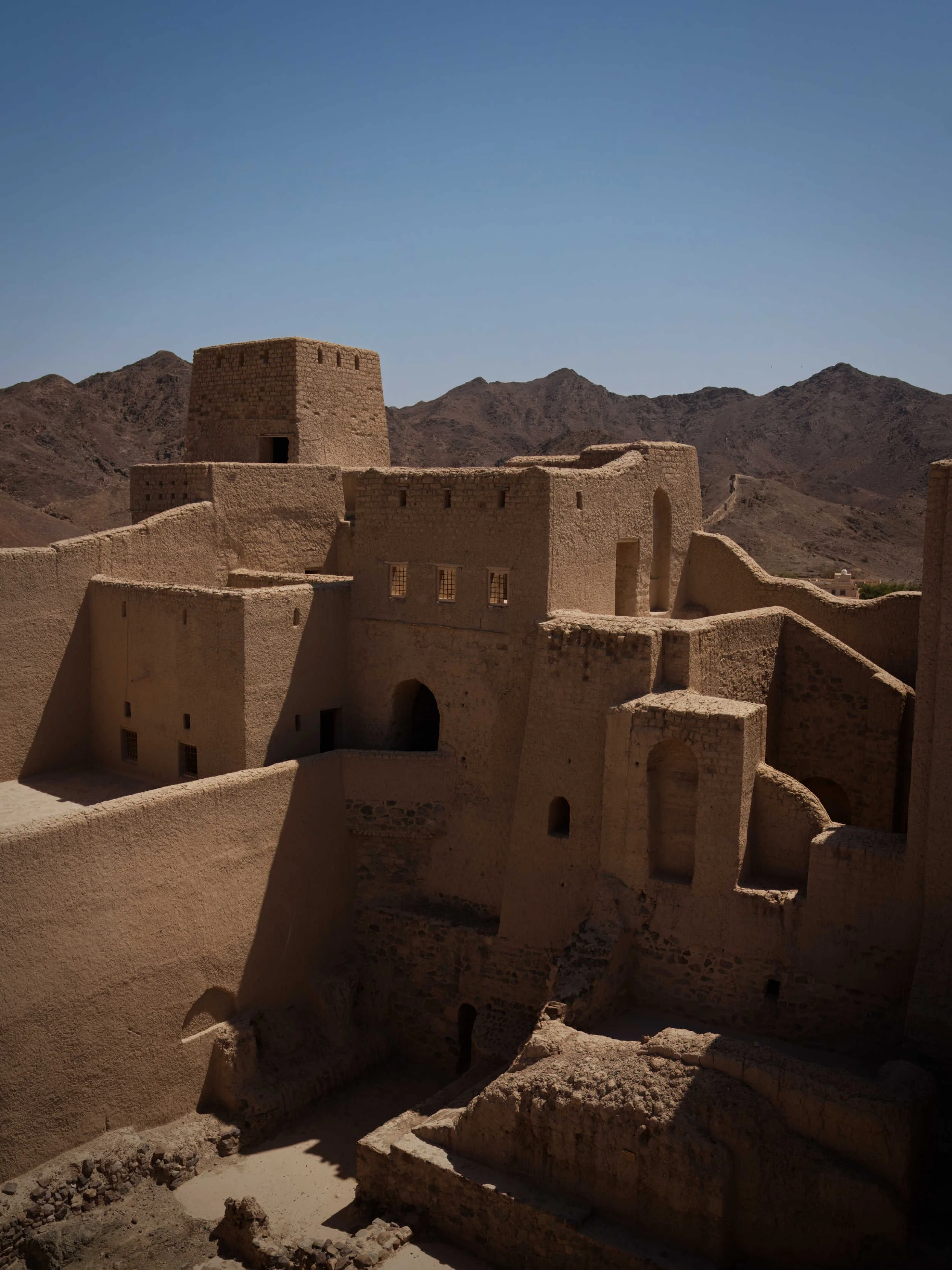 Bahla Fort Oman medieval middle eastern historical fort in the desert.jpg
