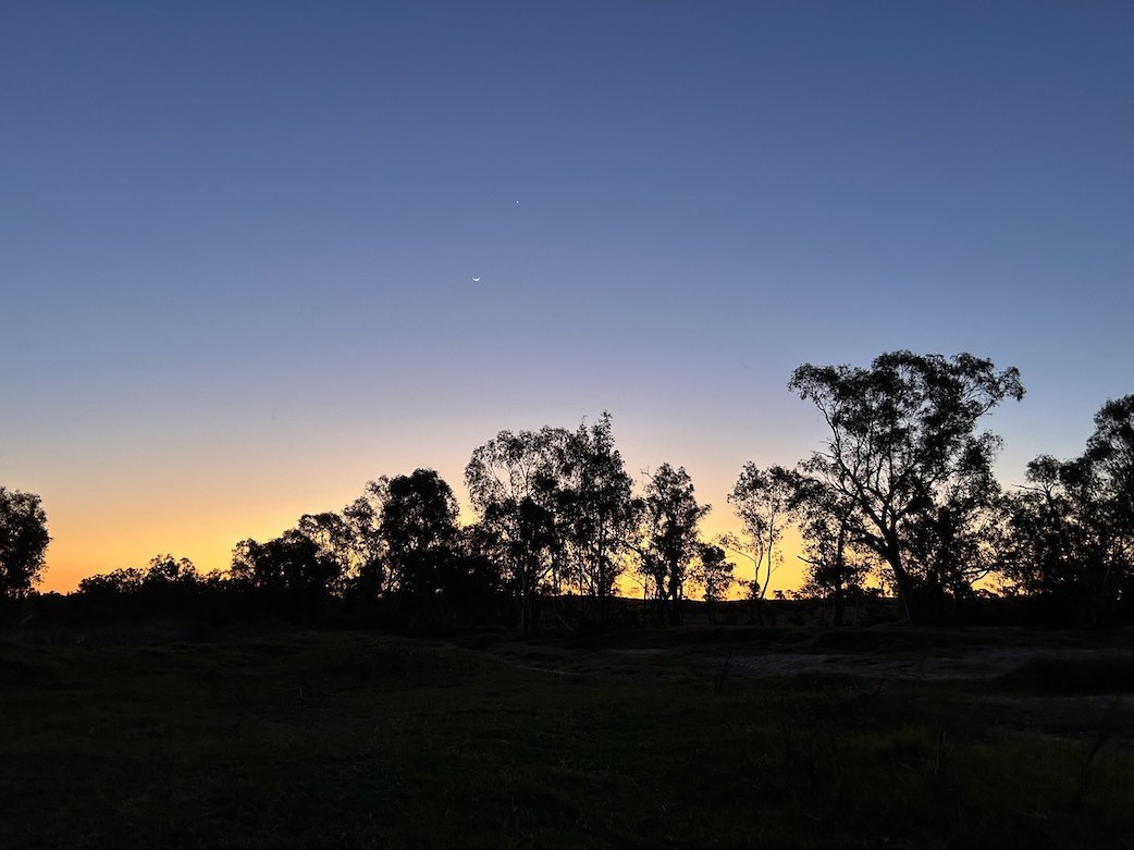 running-waters-sunset-with-trees2-108kb.jpeg