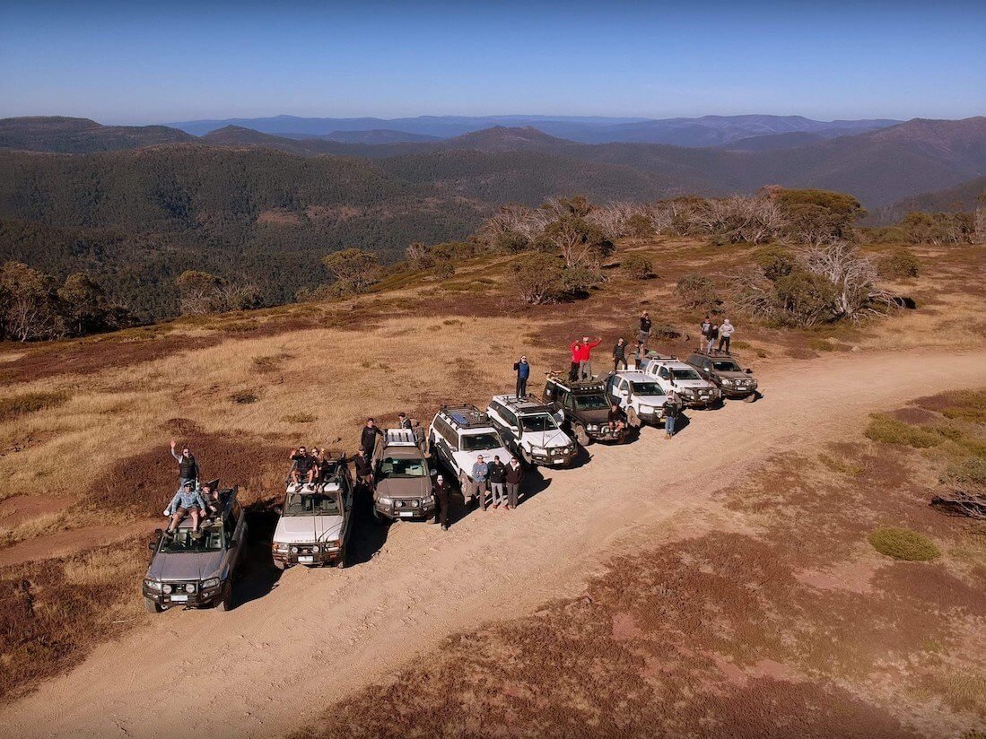 crooked-river-cars-on-a-hill-225kb.jpeg