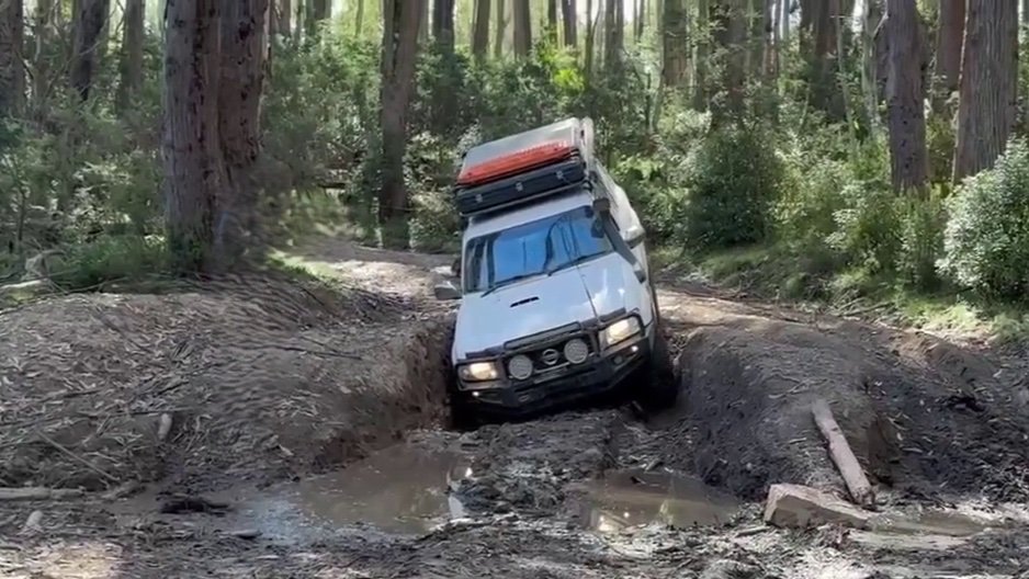 Wonnangatta Valley 4WD on a track