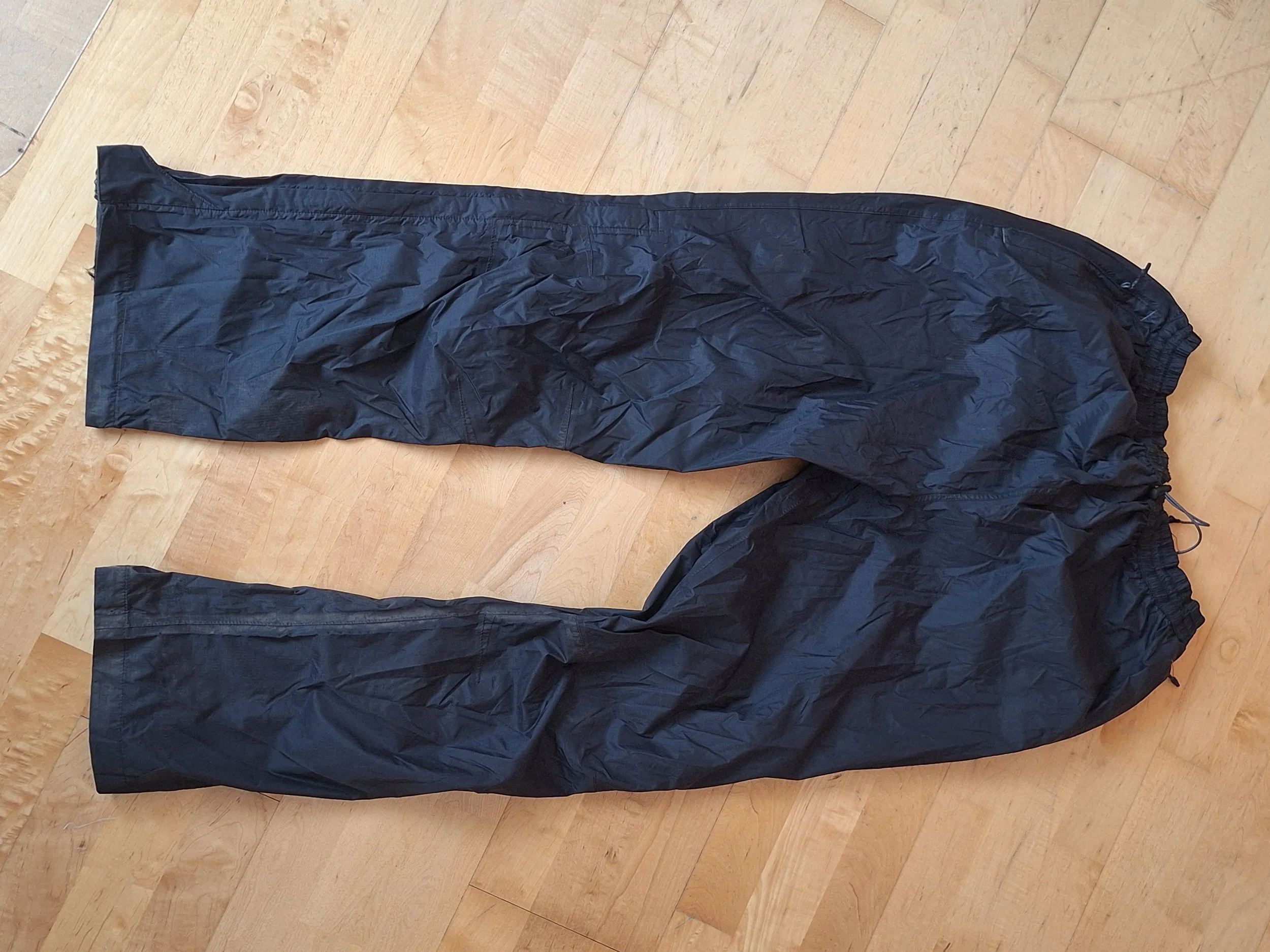 Waterproof leggings