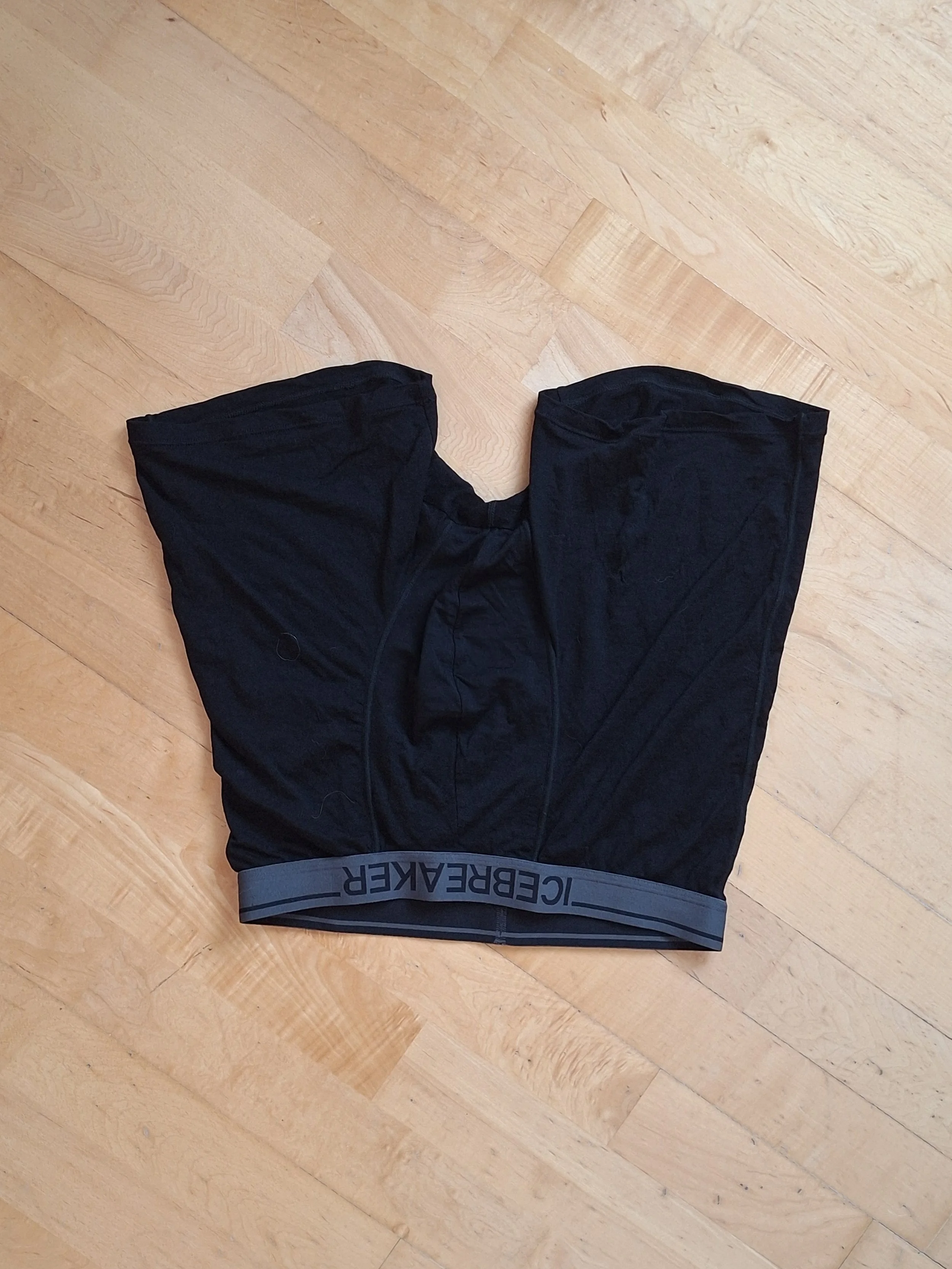 Merino wool, male boxer shorts manufactured by Icebreaker