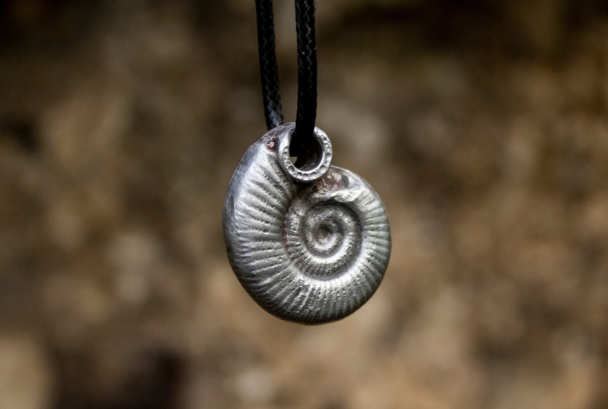 https://i.etsystatic.com/18241131/r/il/a212d7/4825691360/il_fullxfull.4825691360_jluv.jpg
