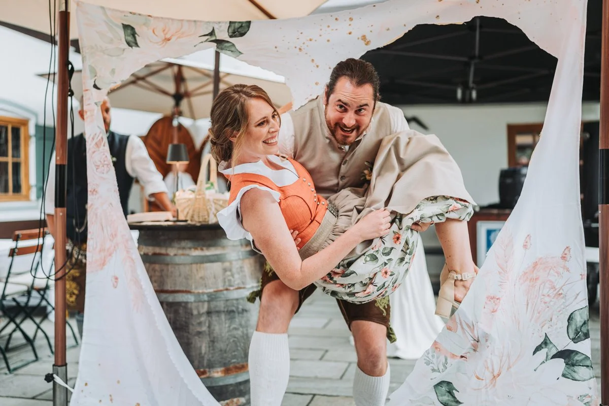 Feier Alperie Schliersee – Hochzeit Schliersee, Alperie, Bierfassanstich, Hochzeitsparty