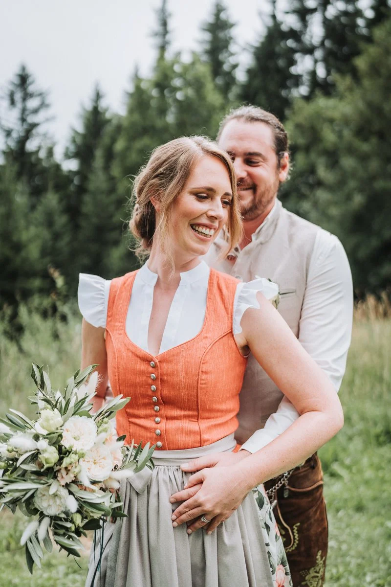 Brautpaar-Shooting Almbad Huberspitz – Hochzeit, Almbad Huberspitz, Schliersee, Berghochzeit