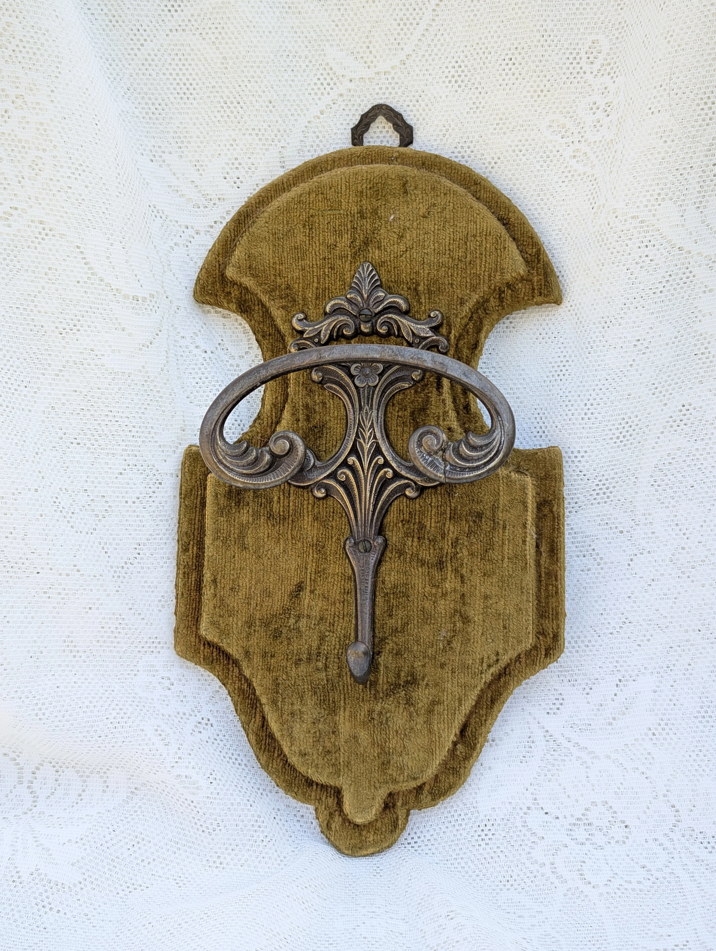 Italian Vintage - Velvet & Brass Wall Plaque Shield Coat Hook