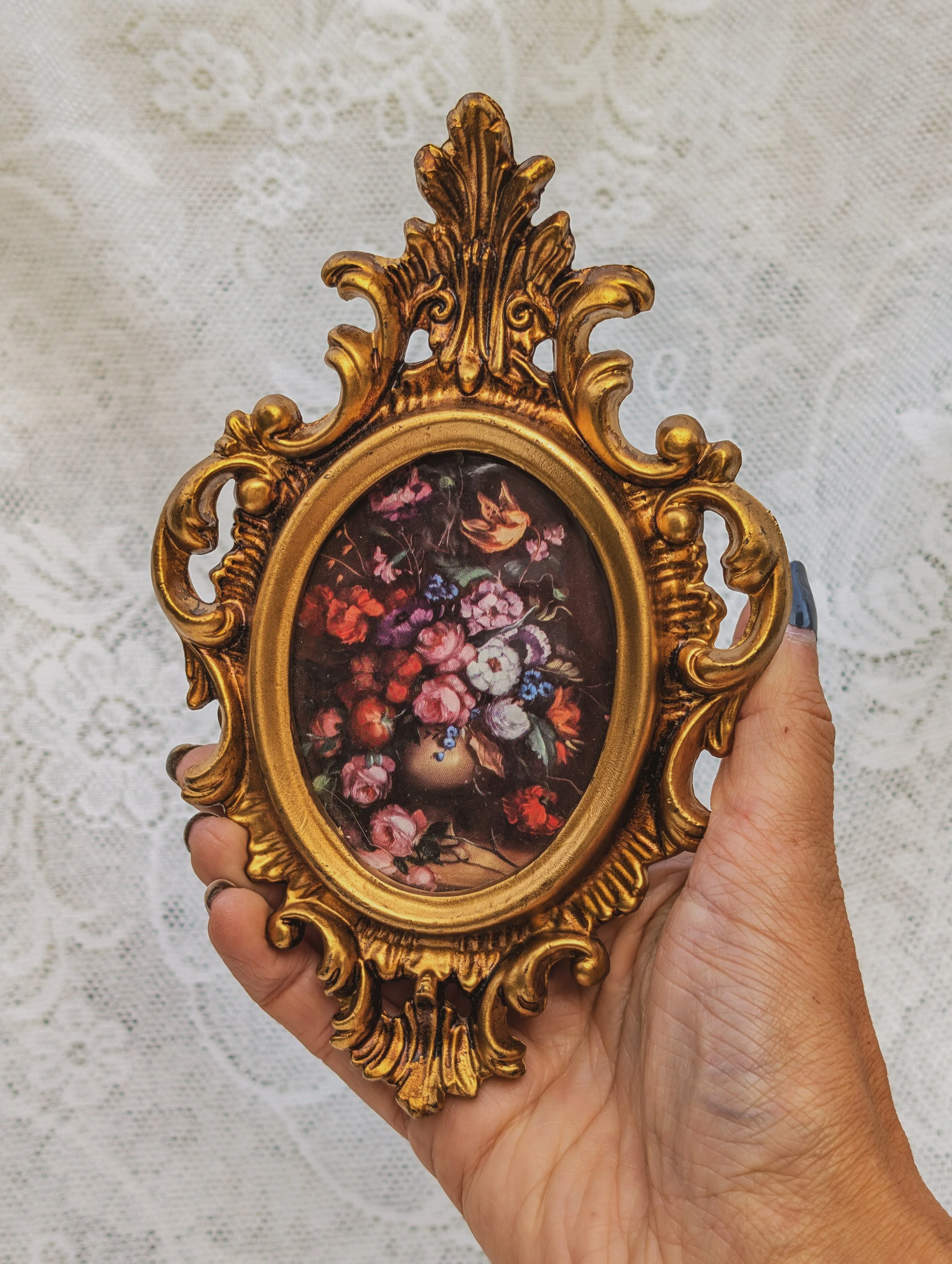 Italian Vintage - SET OF 3 Florentine Matching Gilt Wall Plaques