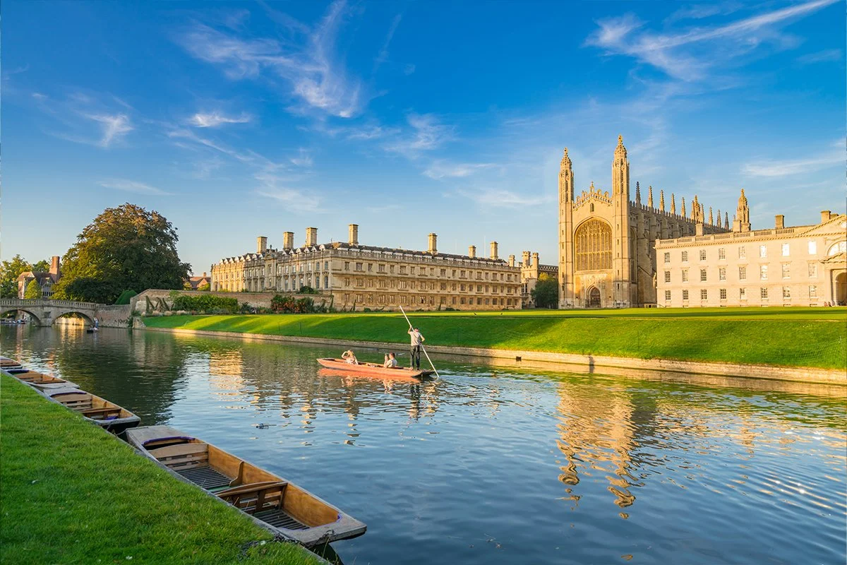 Punting_Cambridge.jpg