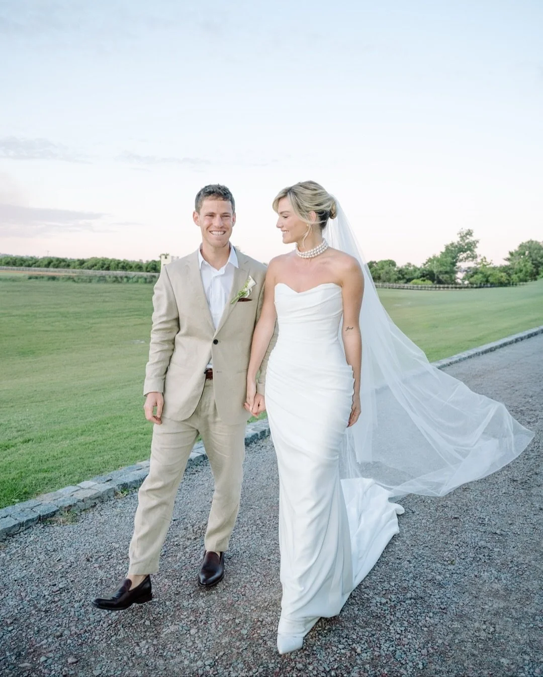 Hasta viejitos Euge & Peque
25-10-2025