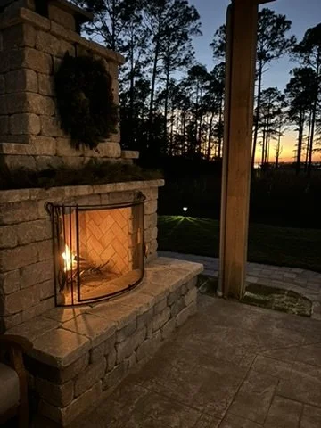 Rustic outdoor chimney with cozy ambiance, perfect for family gatherings and relaxation.