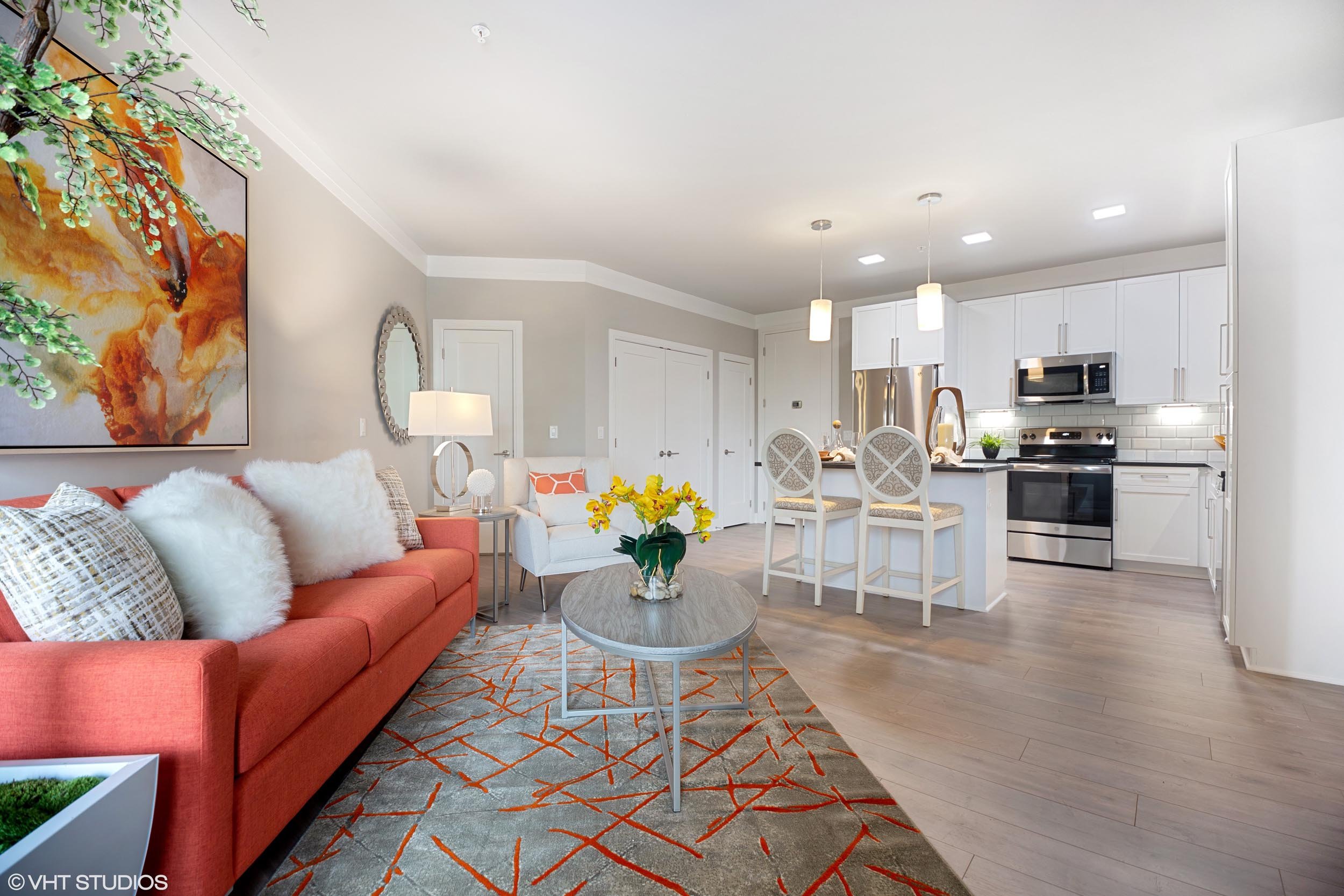 The Monarch Apartments in Des Plaines, IL