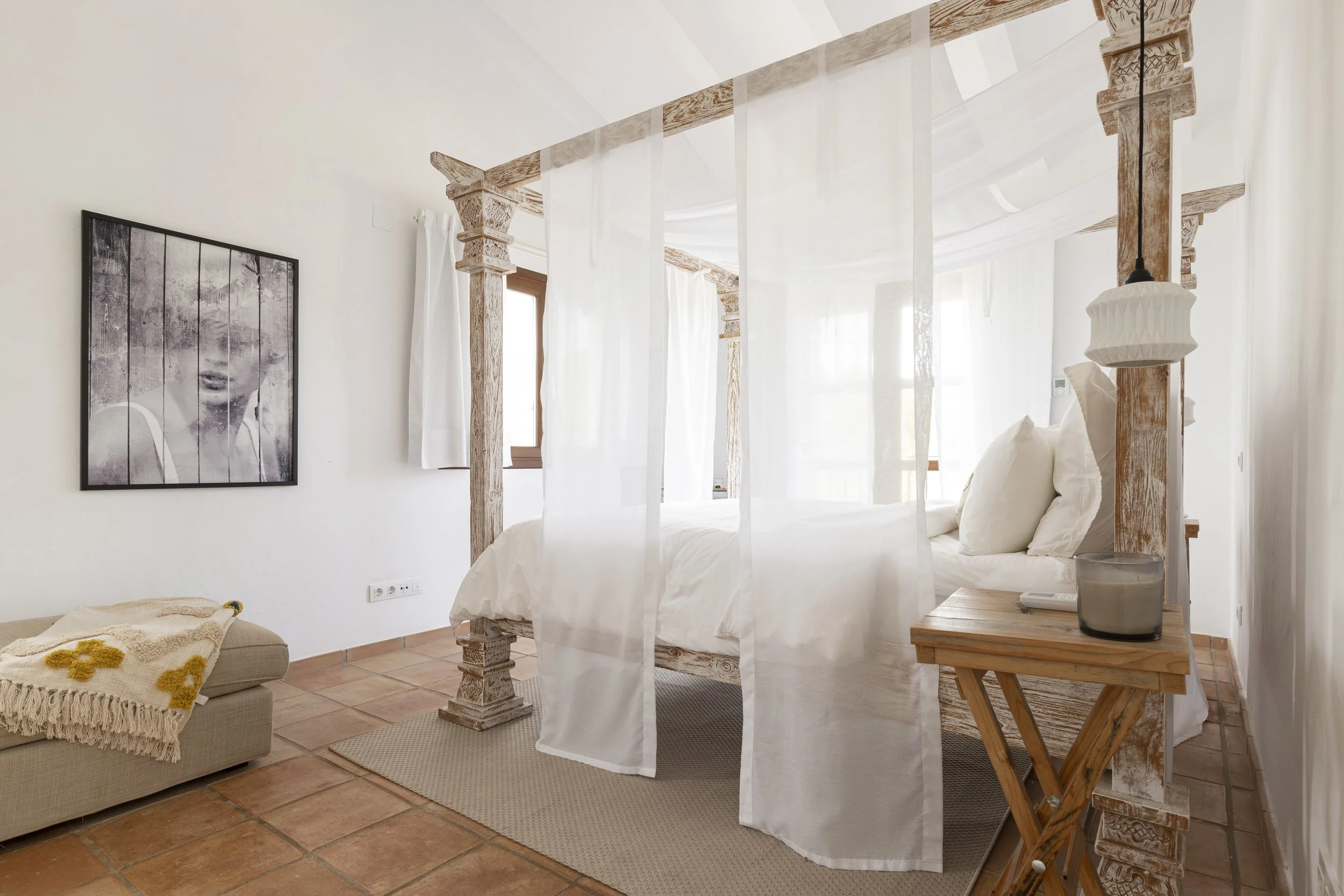 Room OLIVERA.jpg