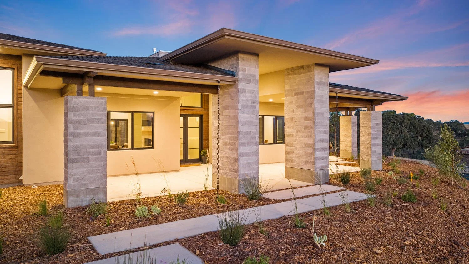 1529 Burnt Rock Way Templeton-large-003-023-Entryway-1500x843-72dpi.jpg