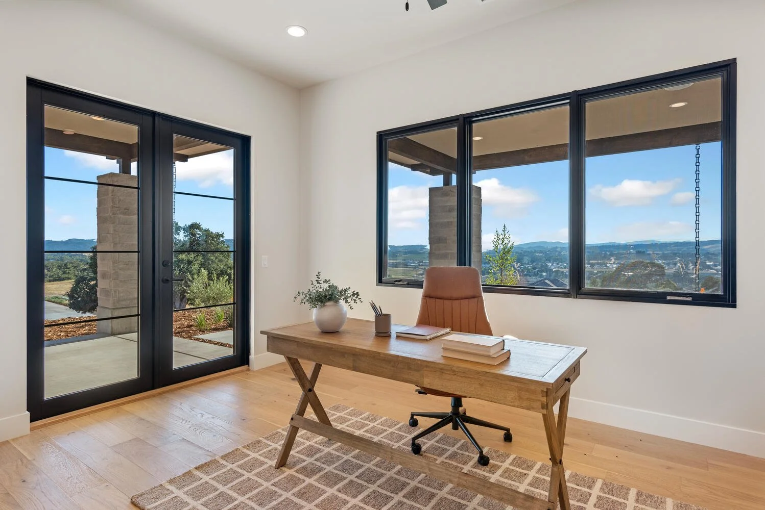 1529 Burnt Rock Way Templeton-large-030-045-Office-1498x1000-72dpi.jpg