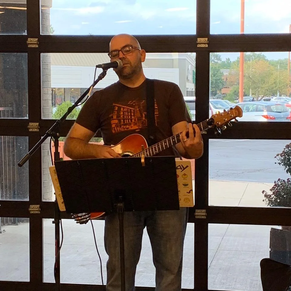 Live Music: Brian Davino