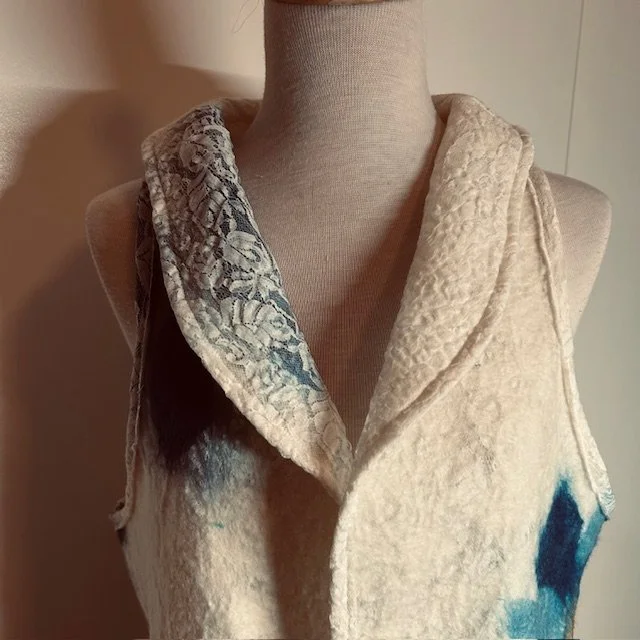 Nuno Vest Front
