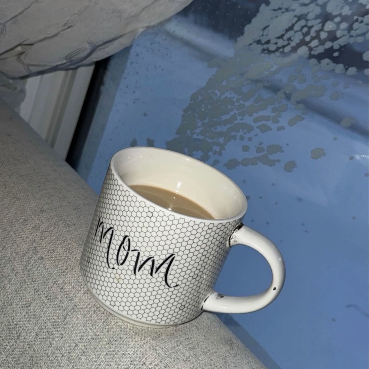 Snow day over here ❄️
School&rsquo;s cancelled, coffee is hot, and the house feels a little slower this morning.

I&rsquo;ll still get some work done today, but I&rsquo;m really grateful that I get to do it from home, on my own terms.

Stay safe out 