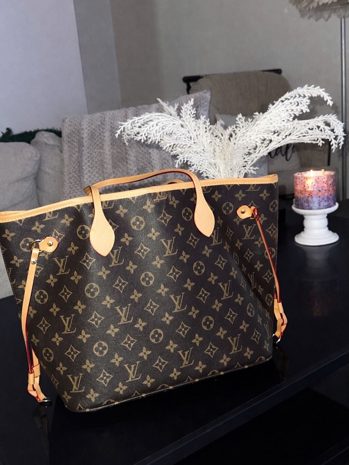 Ummm okayyy I am actually OBSESSED with my new handbag from @luxe_societyco 🥹👜✨

The quality, the look, the details&hellip; it&rsquo;s giving full boujee vibes without the crazy price tag. Because let&rsquo;s be real&hellip; single mom budget over 