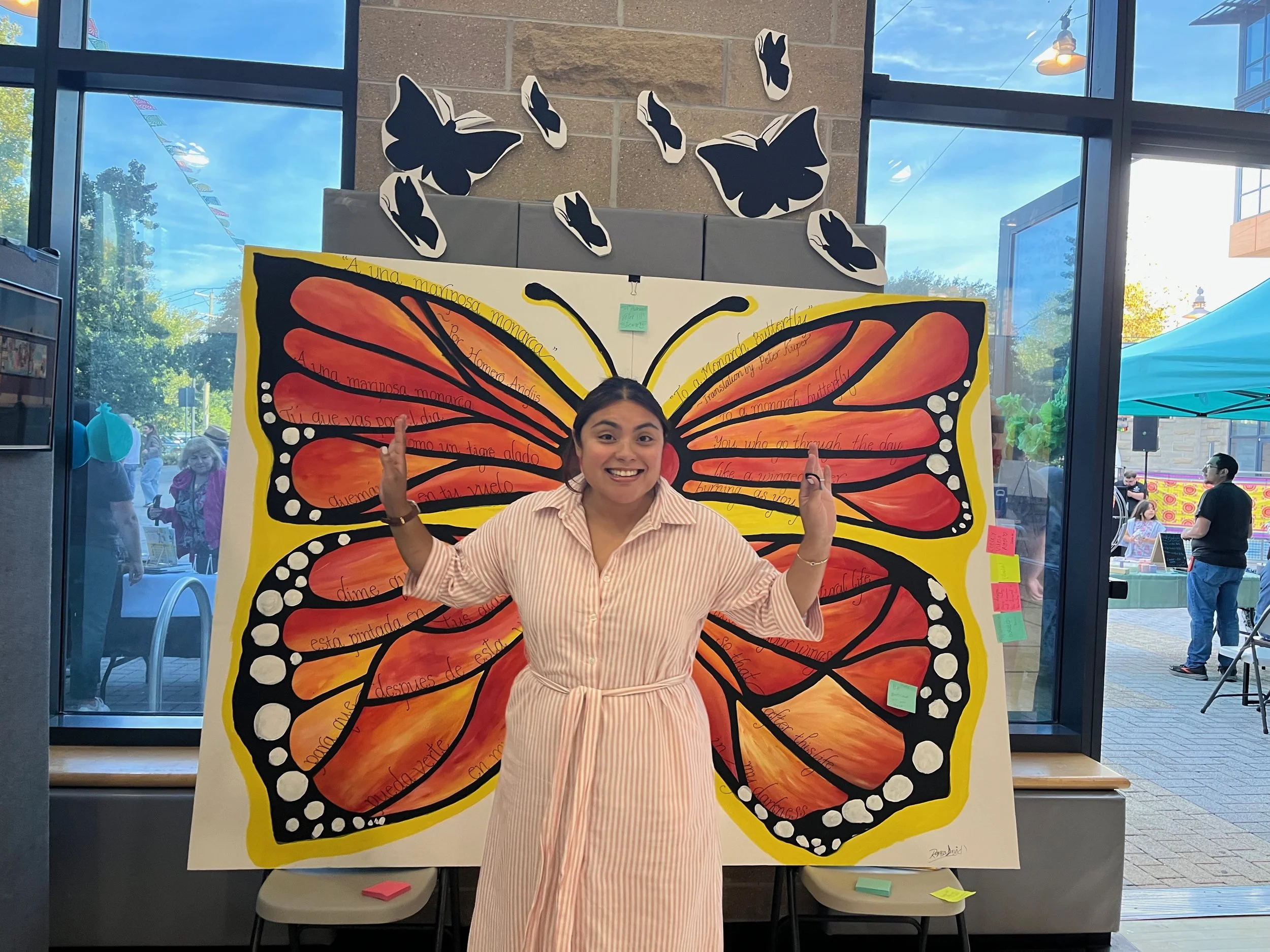 Seila Santiago makes wings!