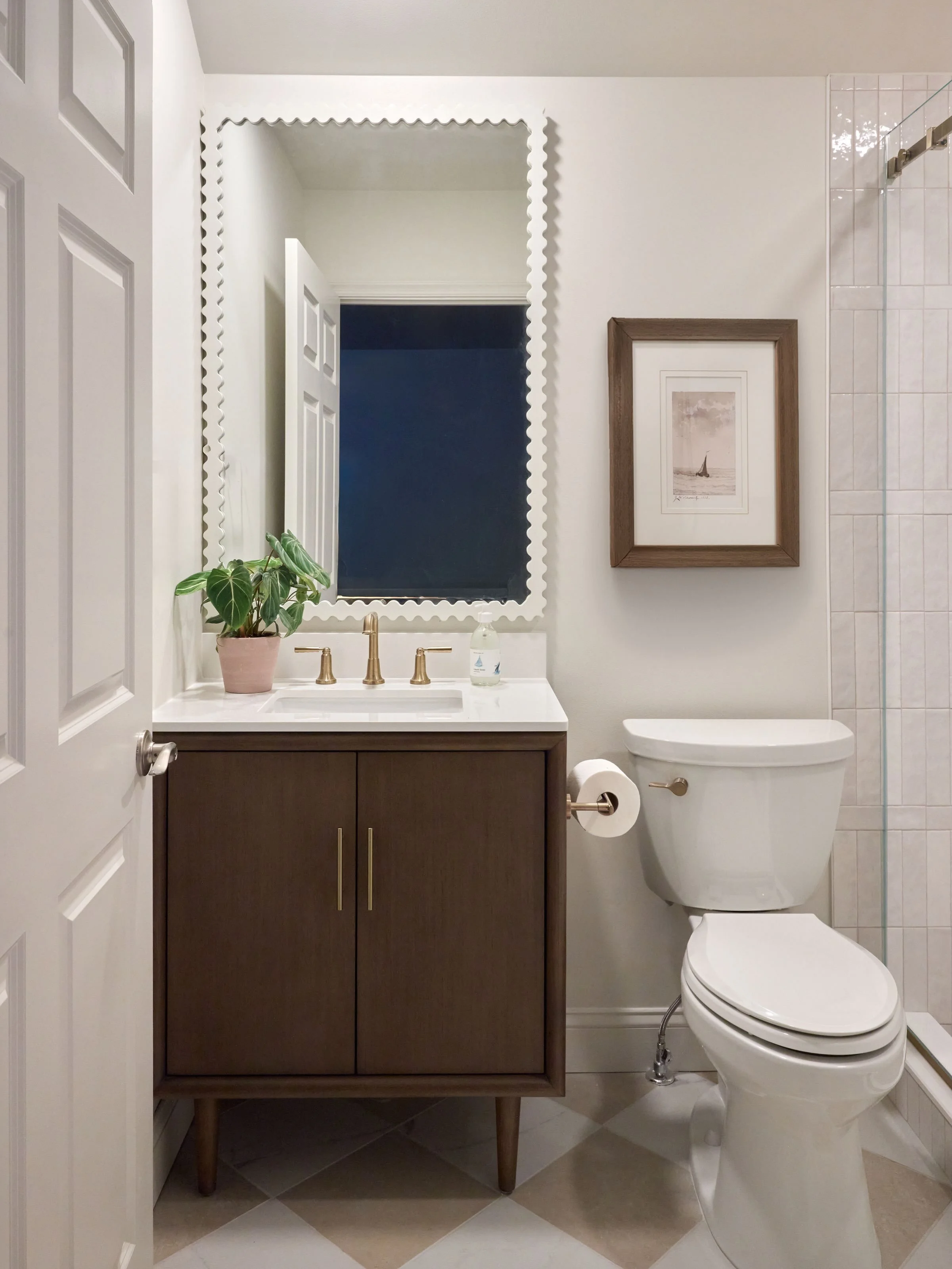 A quiet welcome for this guest bathroom. This was once a closet that we expanded, ran plumbing and electrical, to create this guest suite. 

Design @curate_interior_designs 
Photograph @juliadags