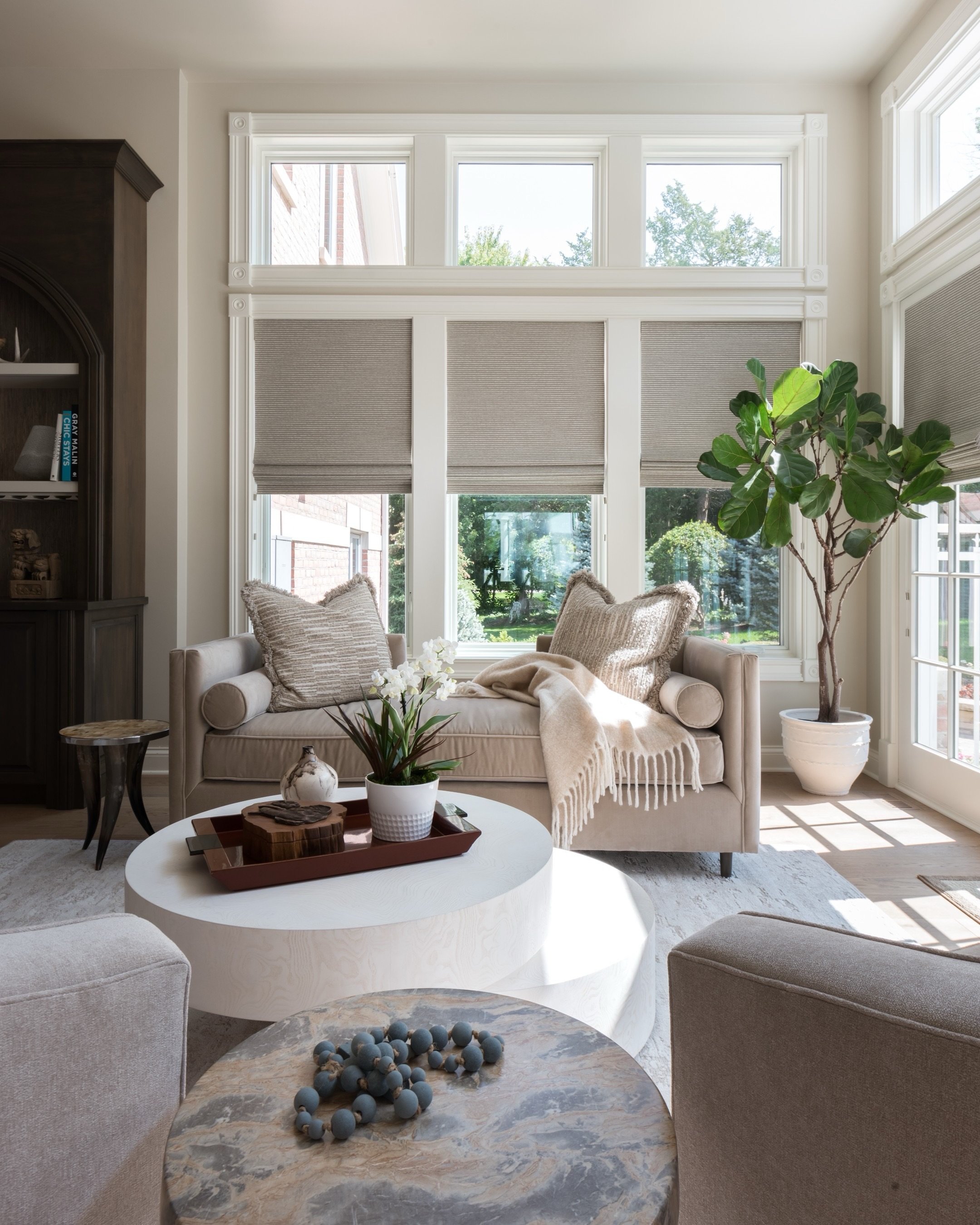 When a family grows, the home has to grow with it.

This home addition was designed to solve a specific problem: not enough casual social space for a family that lives large. 

Positioned between the great room, kitchen, and pool, it needed to work a