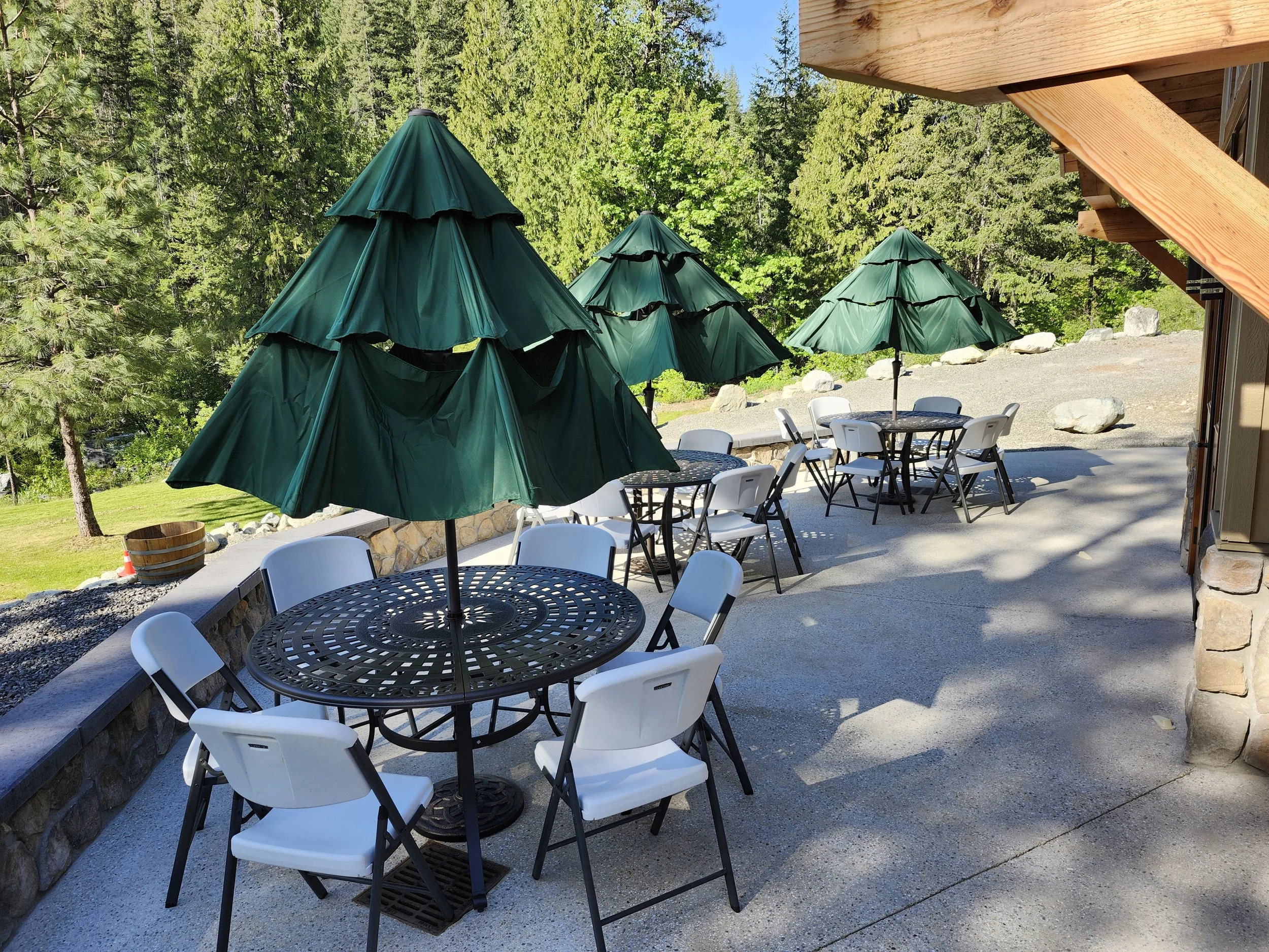 patio tables in season