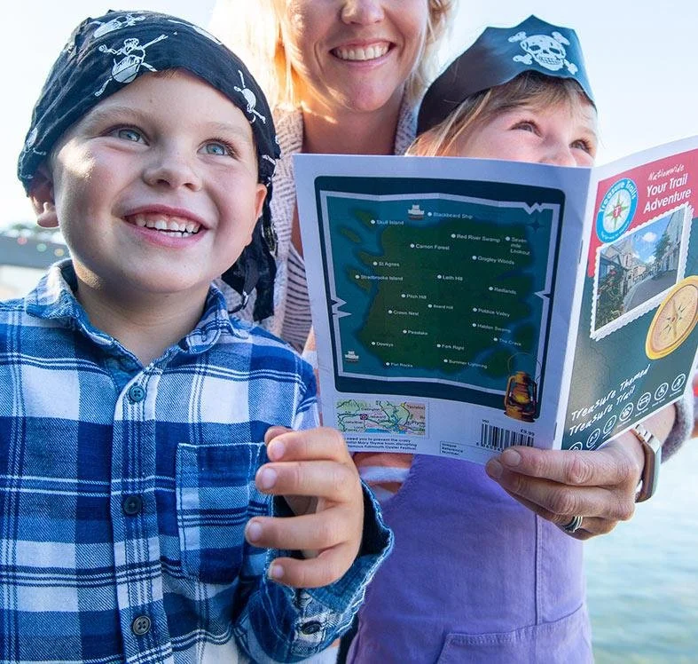 An image of children on the Stamford Treasure Hunt Trail