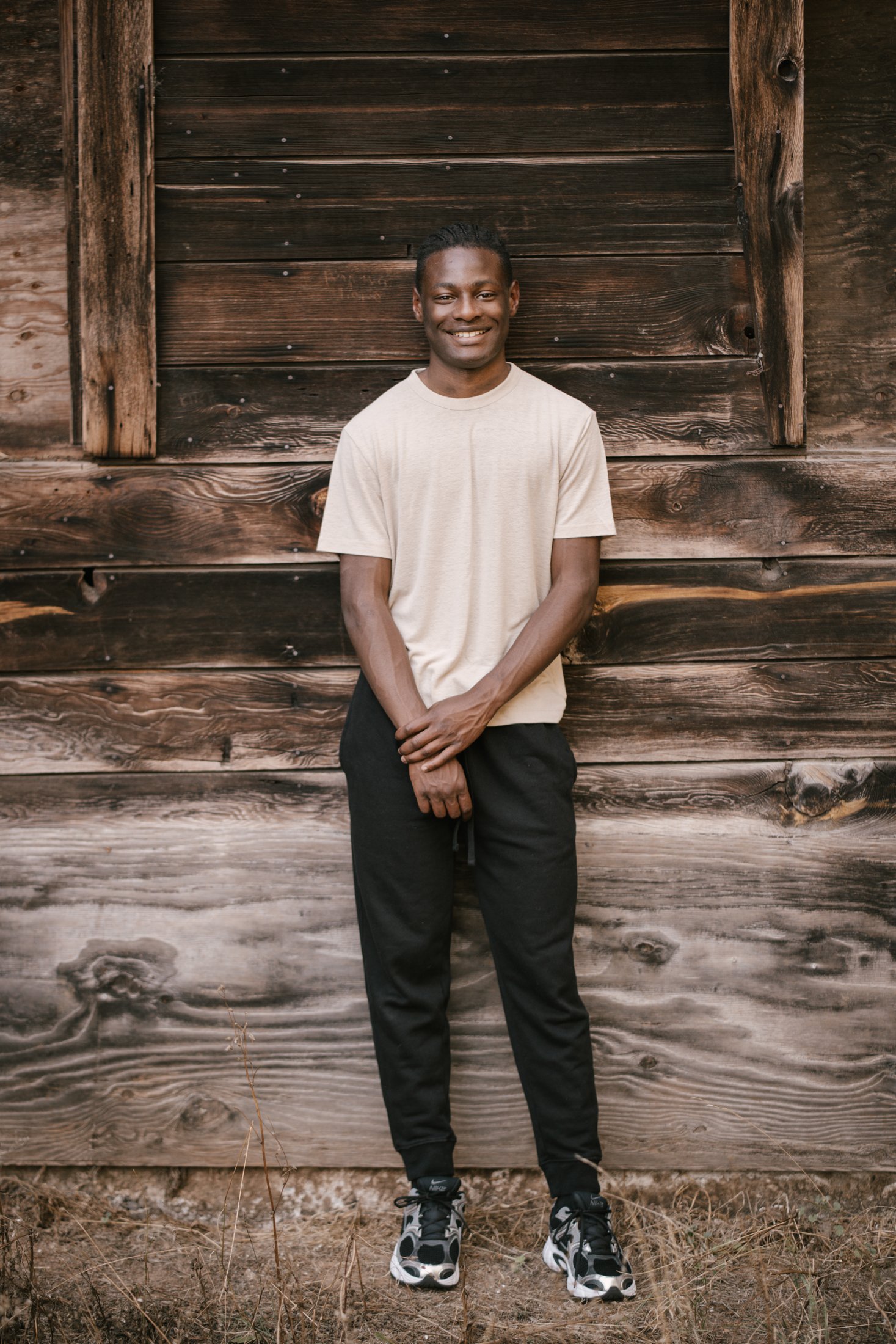 Portland Male Senior Portrait Browns Ferry Park