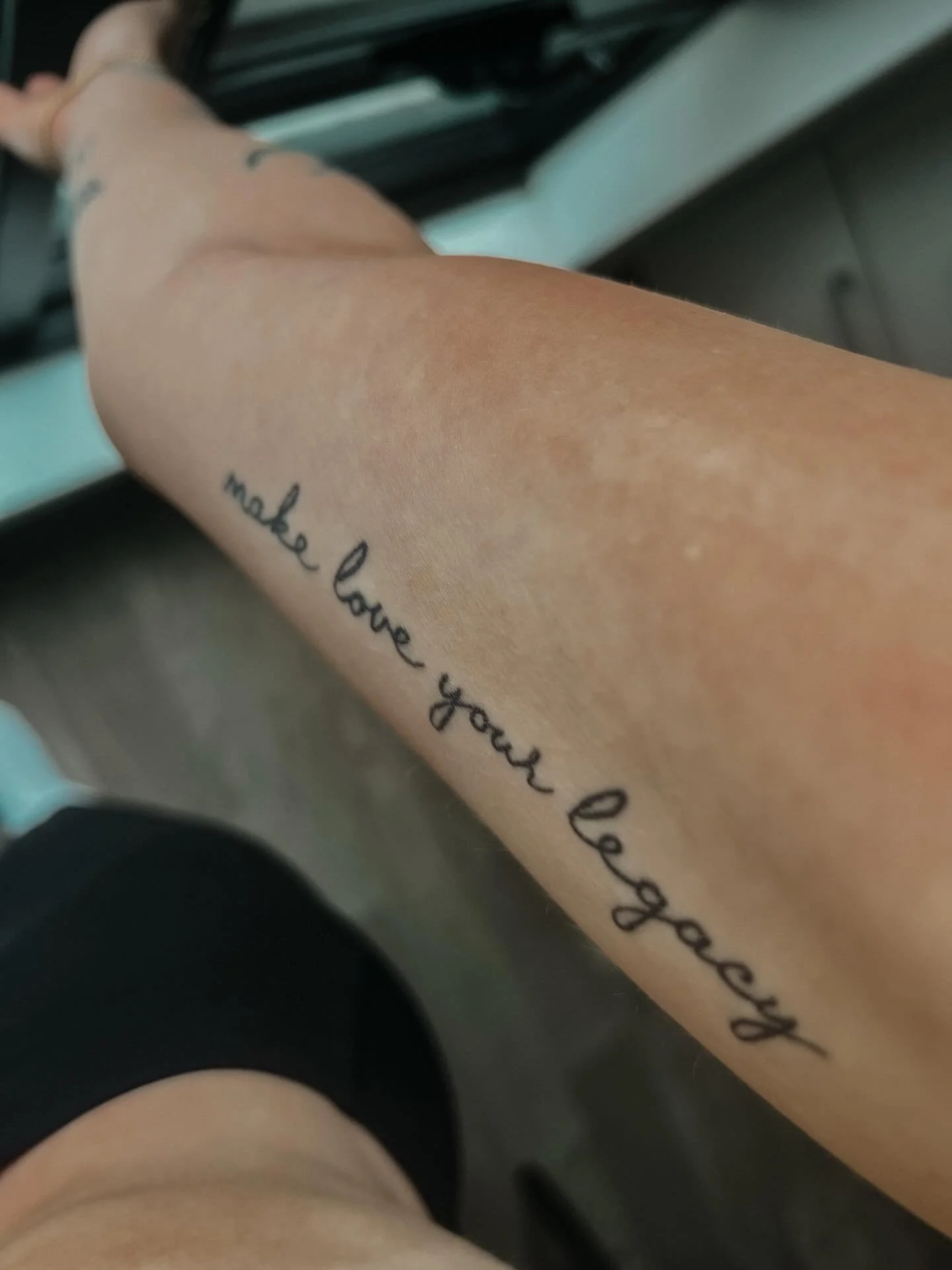 Love, of all forms, should be celebrated every single day. 🖤

#valentines #love #february14 #loveislove