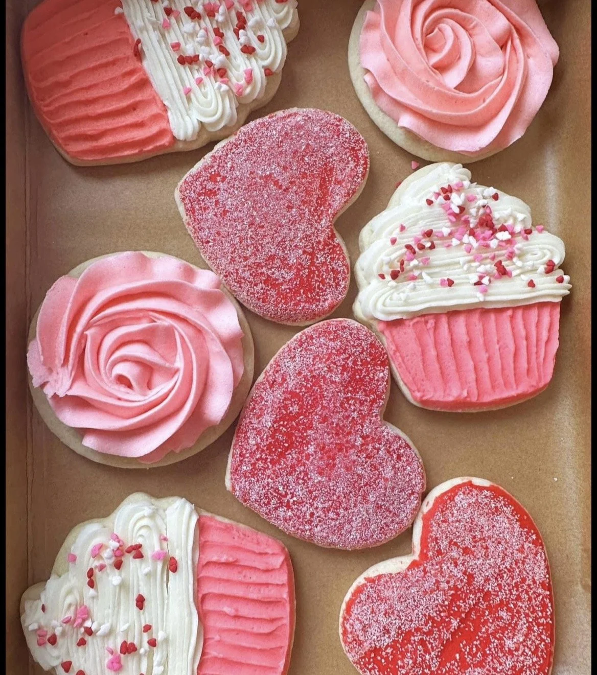 Valentines cookie decorating event. 2/8