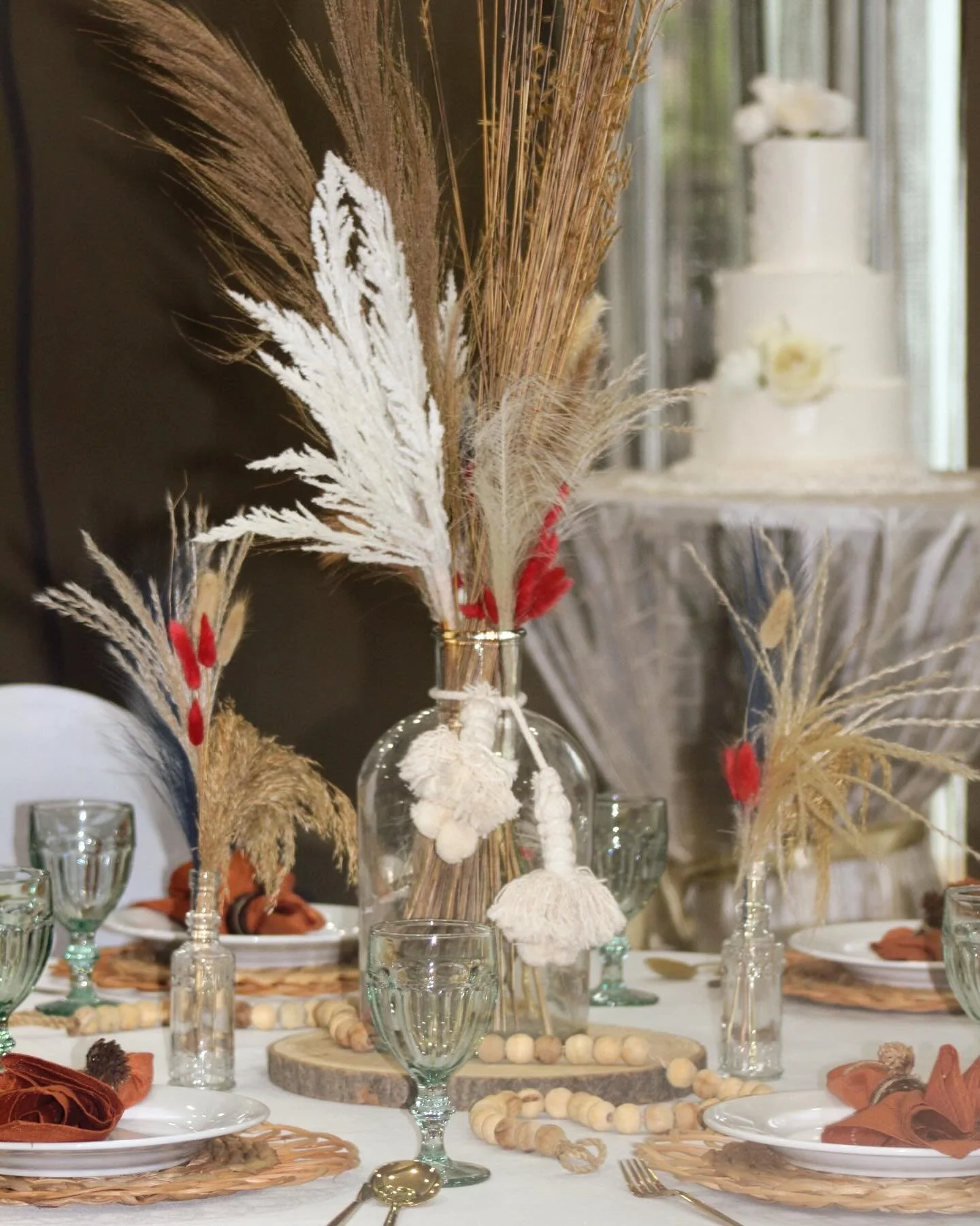 &ldquo;Elevate your next gathering with a touch of boho-chic elegance 🌿✨ Discover our curated collection of bohemian party decor, where rustic charm meets sophisticated style. Perfect for creating those unforgettable moments. #BohoChic #PartyDecor #