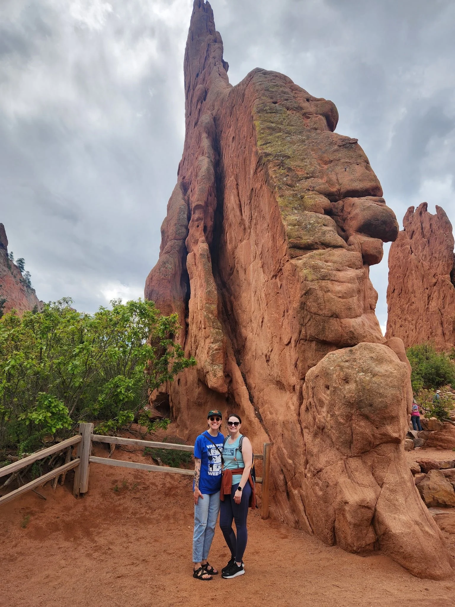Colorado 1/3: roadtrip, Garden of the Gods, @getoutside music festival, @meowwolfdenver convergence station, baseball game and more! 

@a_dot_may
