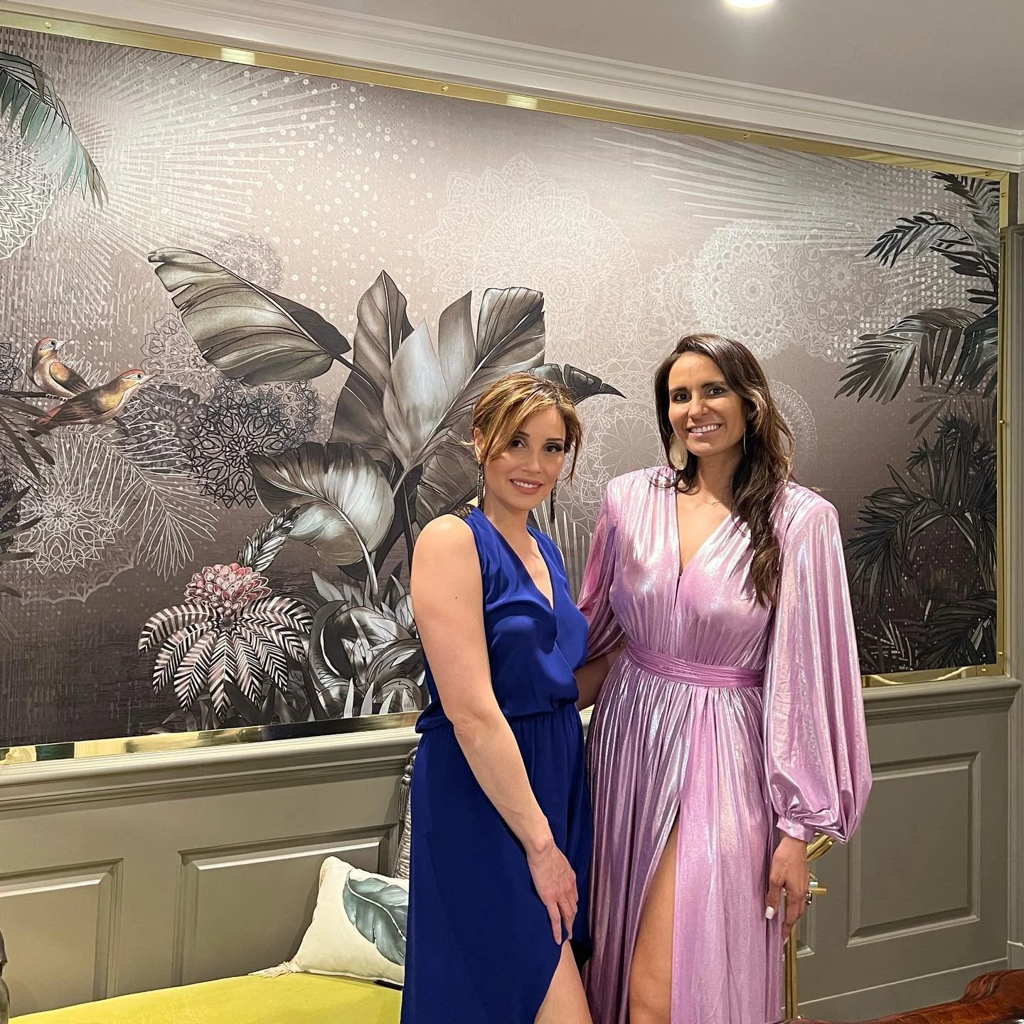 So honored to have our artisan partners sponsor Marbe Designs for The Pasadena Showcase House! Marbe's work is absolutely stunning, and we're thrilled to have been a part of this project. Thank you for sharing your talents with us, Marbe!